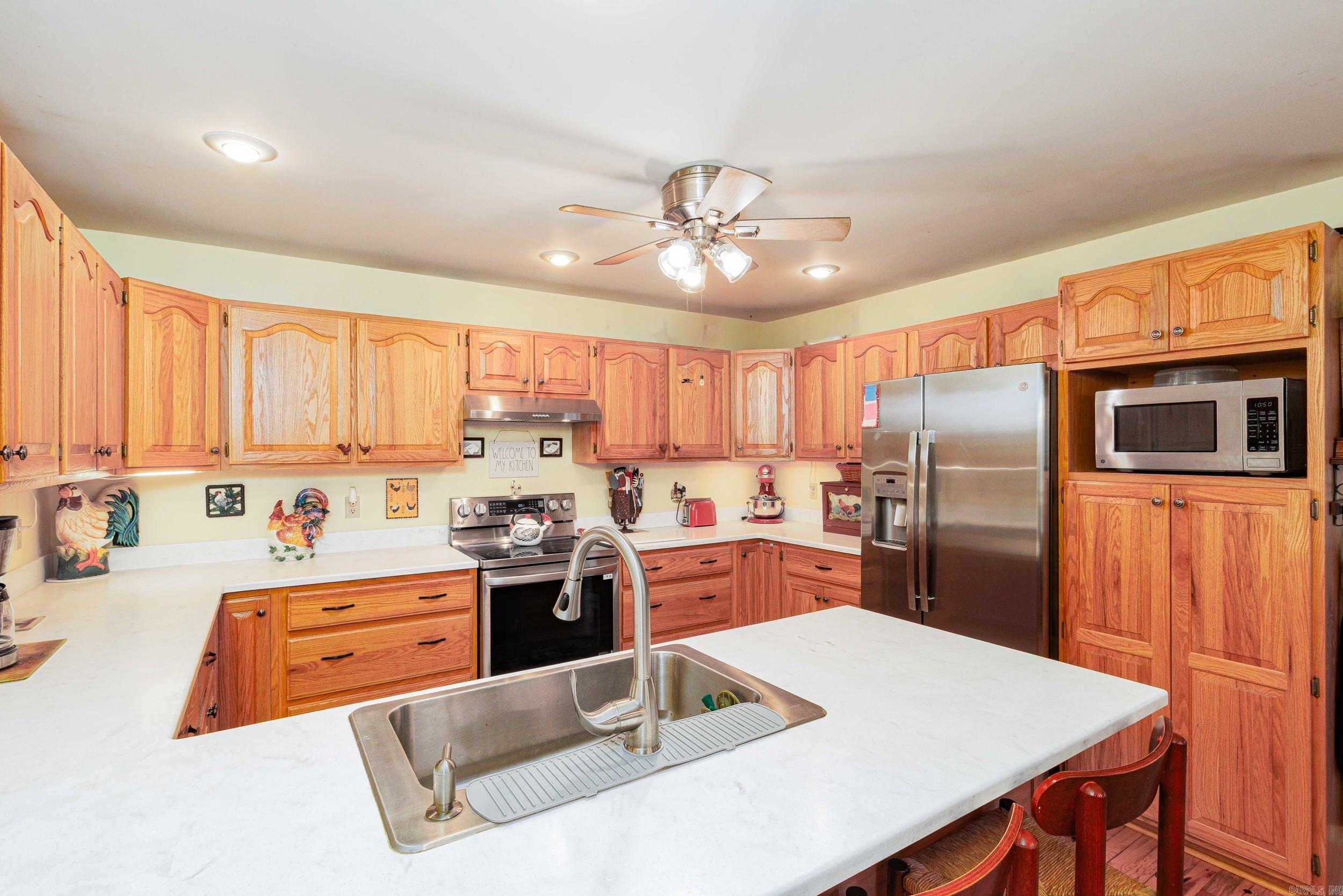 PORTERFIELD ESTATES - Residential
