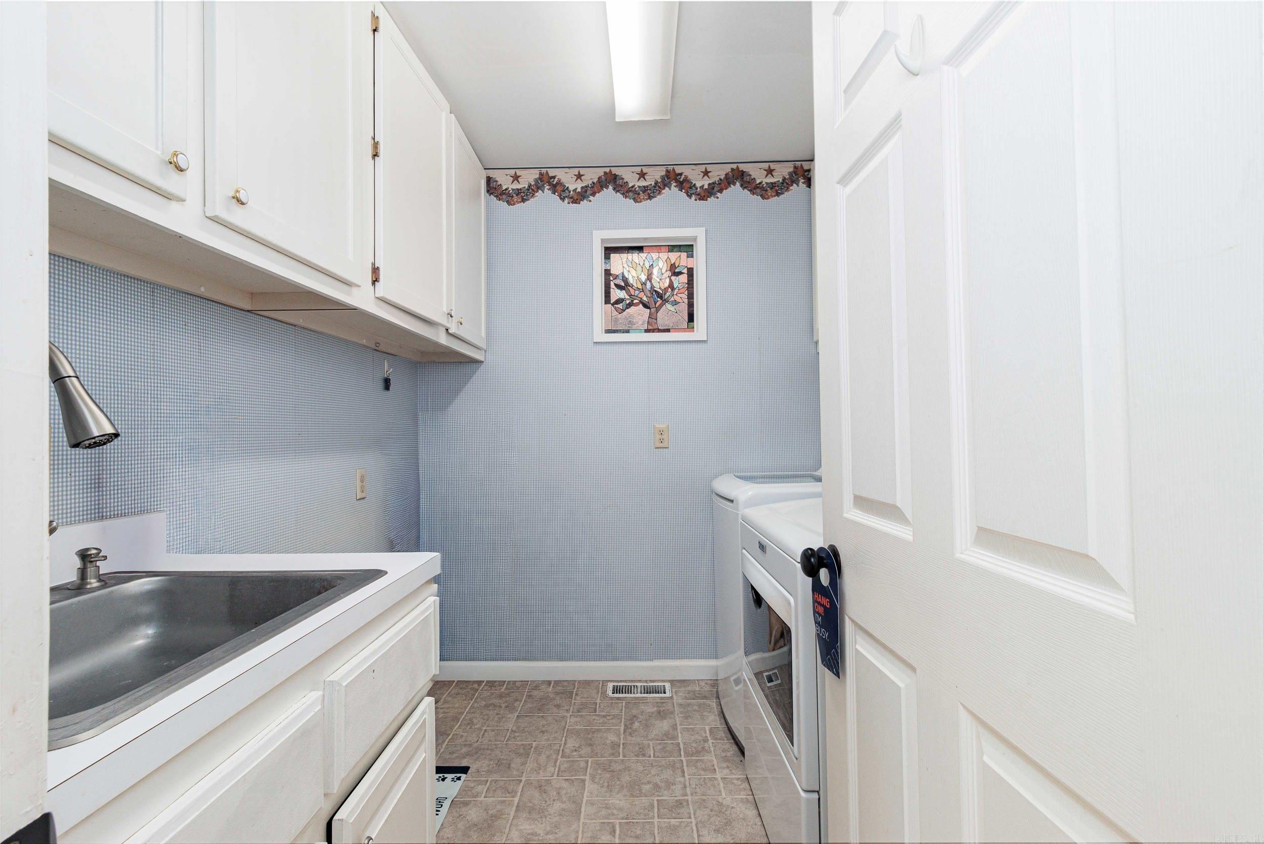 PORTERFIELD ESTATES - Residential