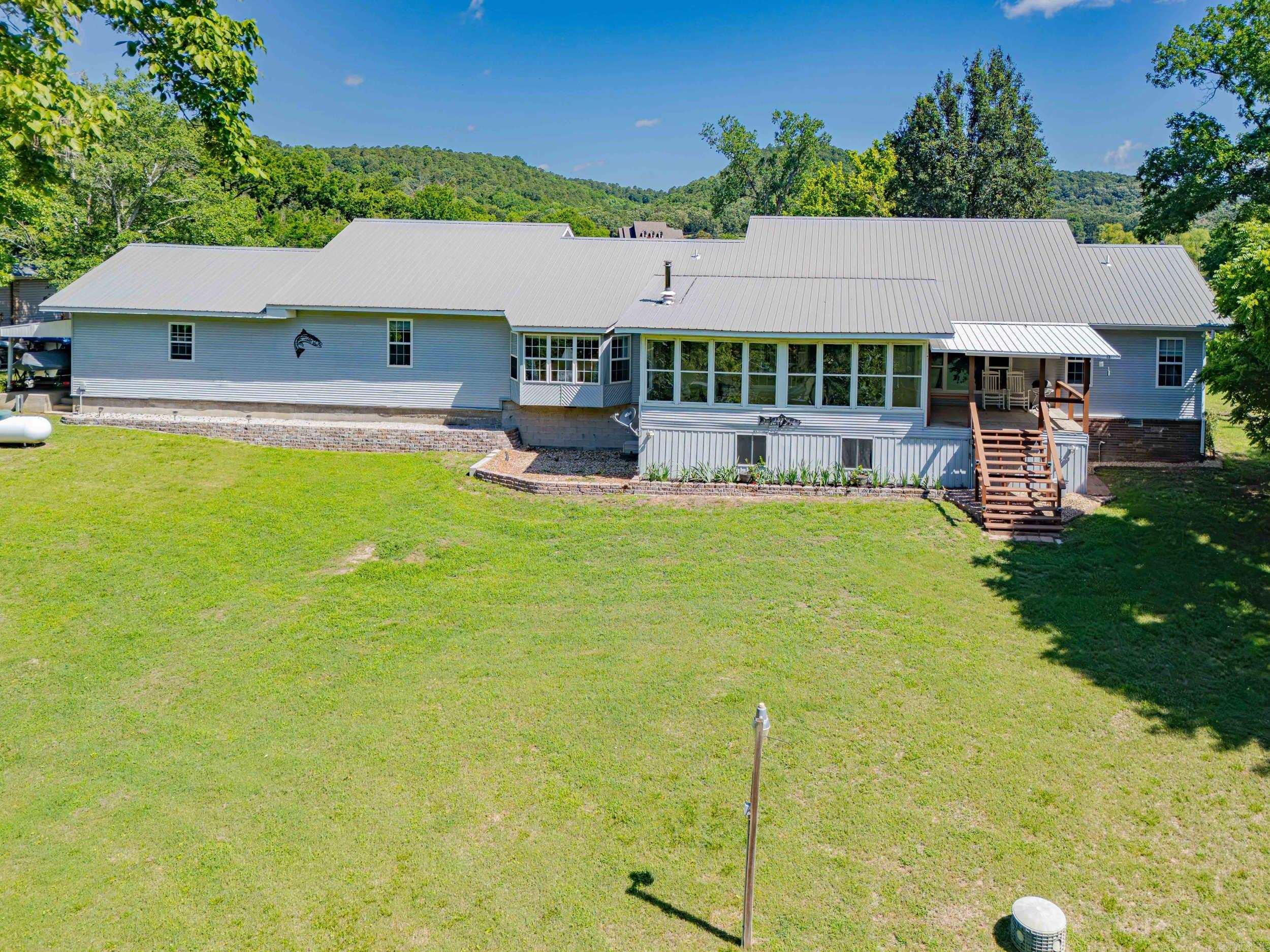 PORTERFIELD ESTATES - Residential