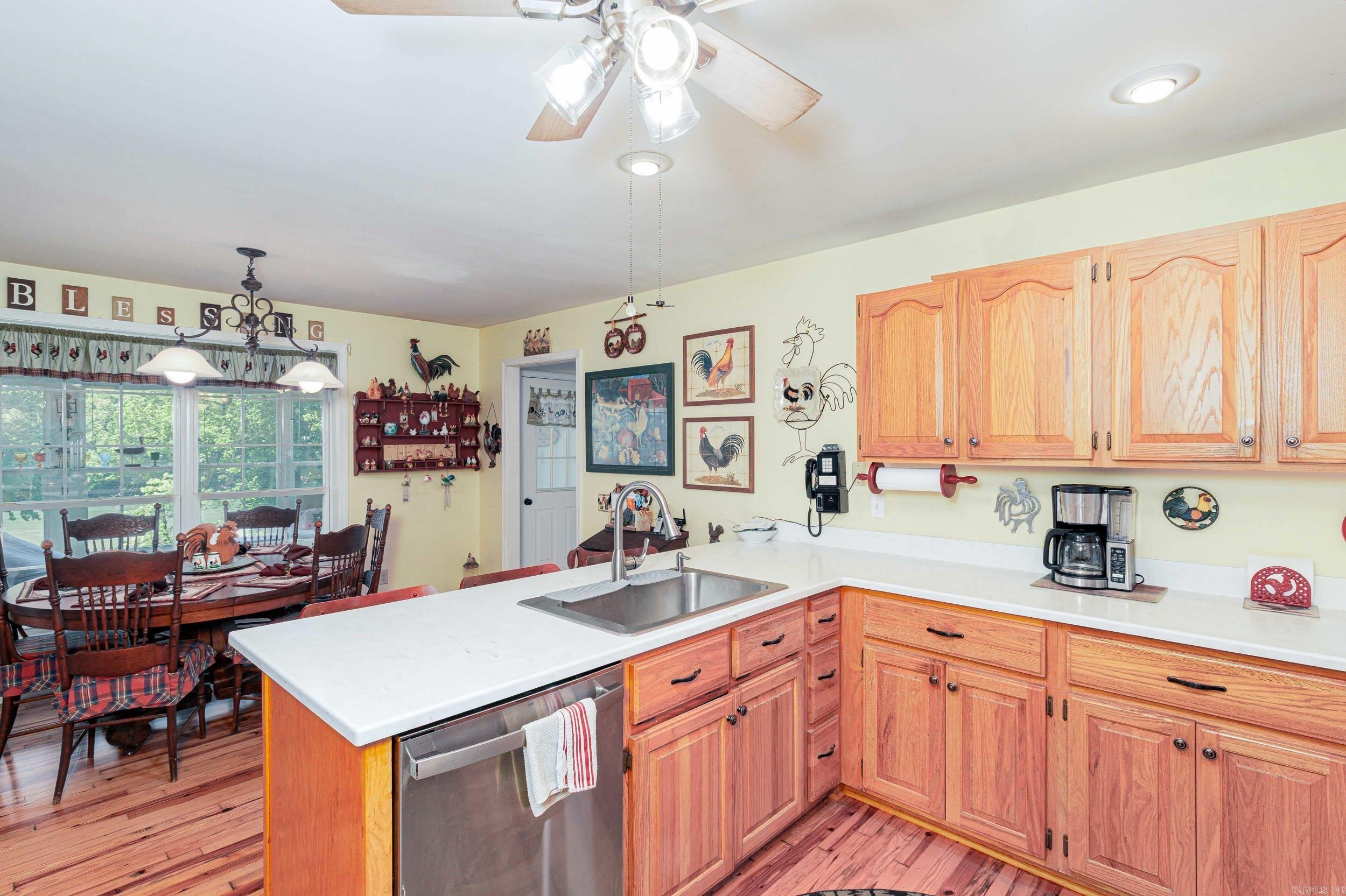 PORTERFIELD ESTATES - Residential