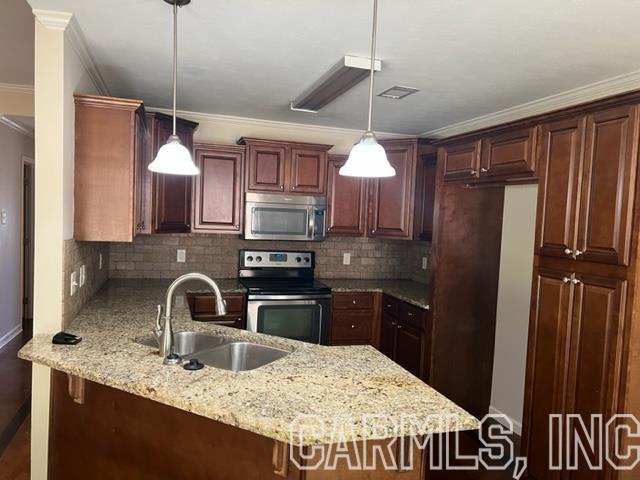 CHESTNUT MEADOWS - Residential