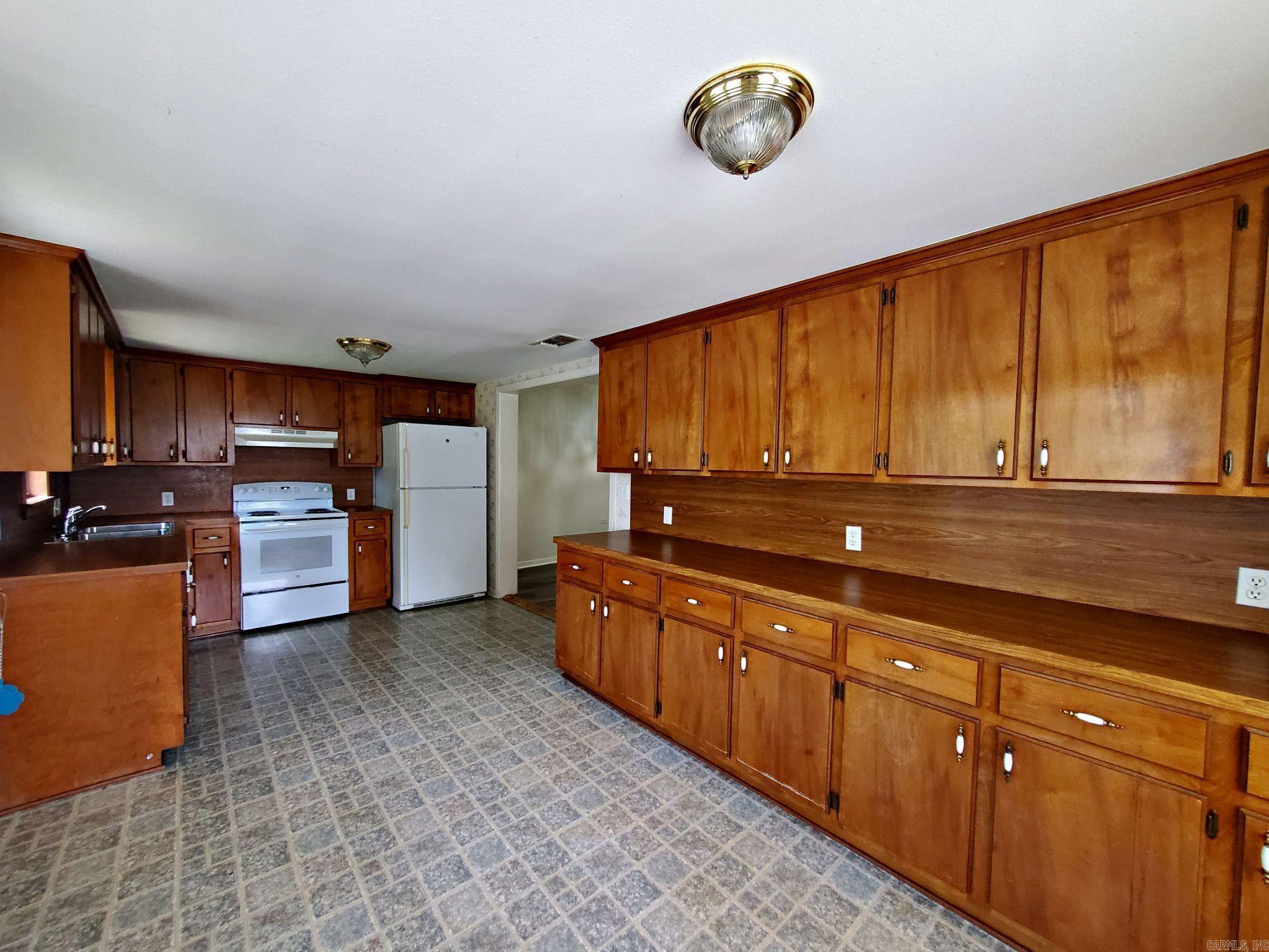 Reeves Pine Grove - Residential