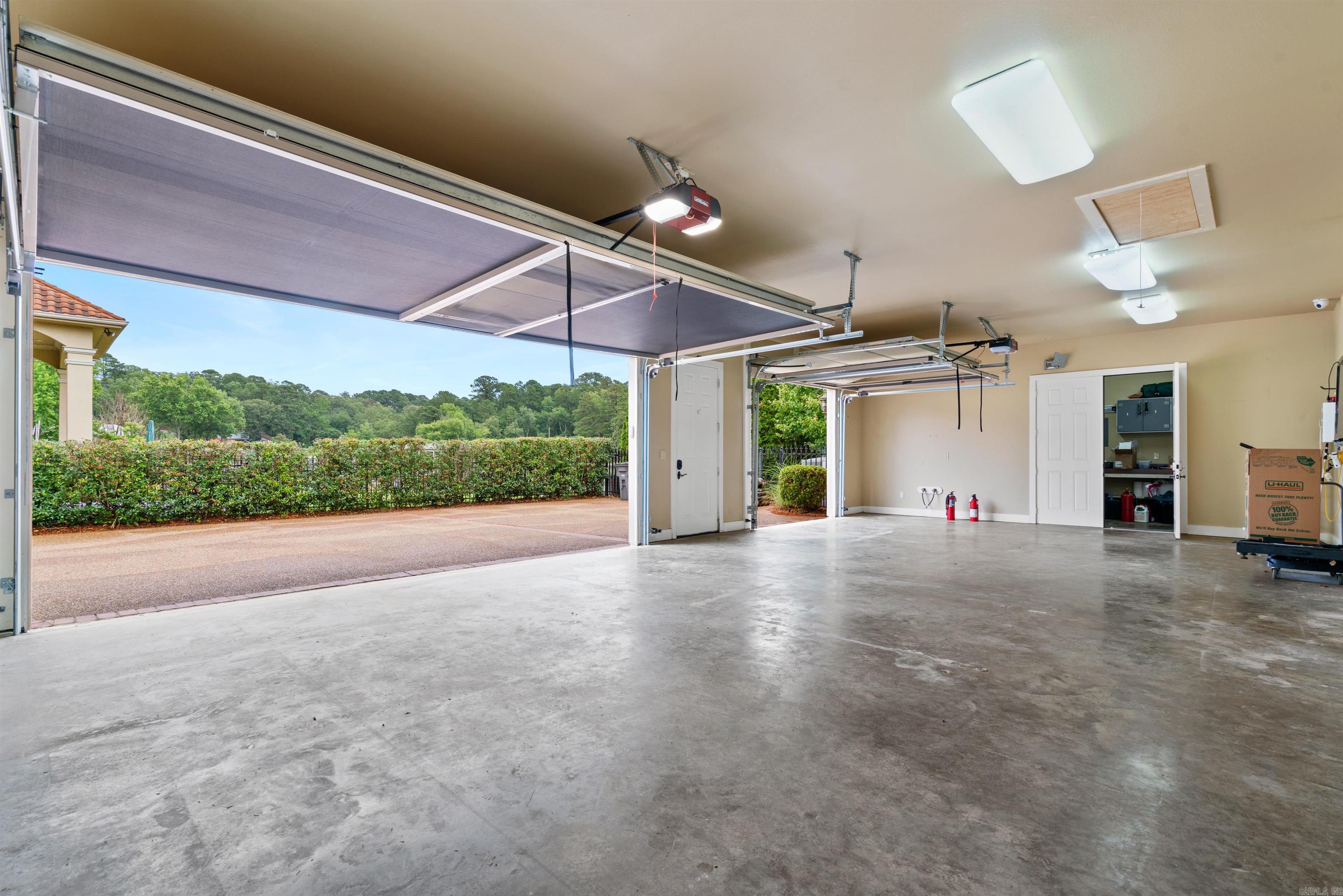ARD POINTE - Residential