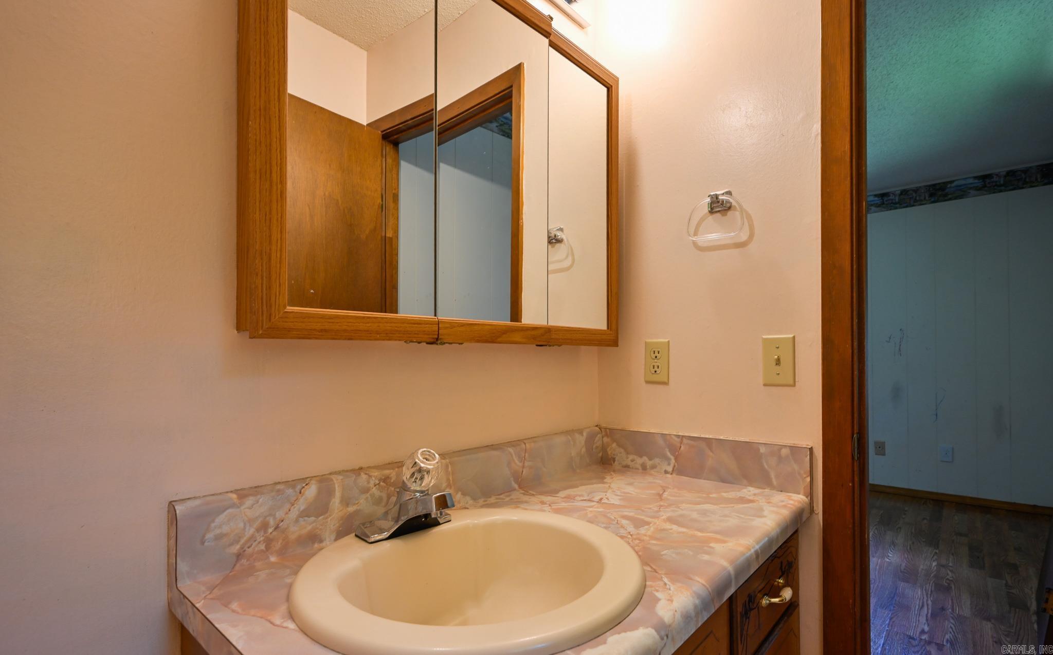 Halls Second - Residential