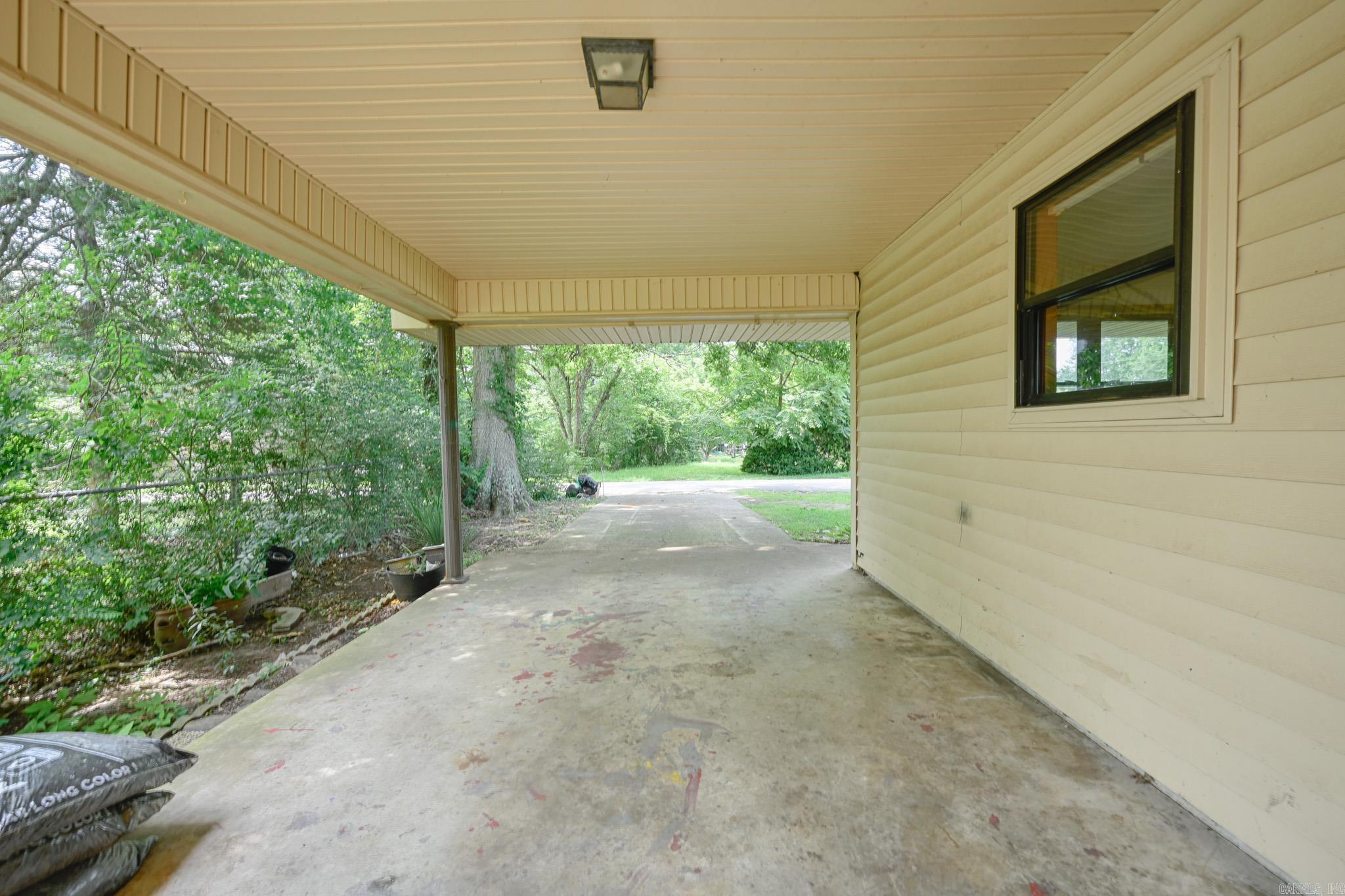 Halls Second - Residential