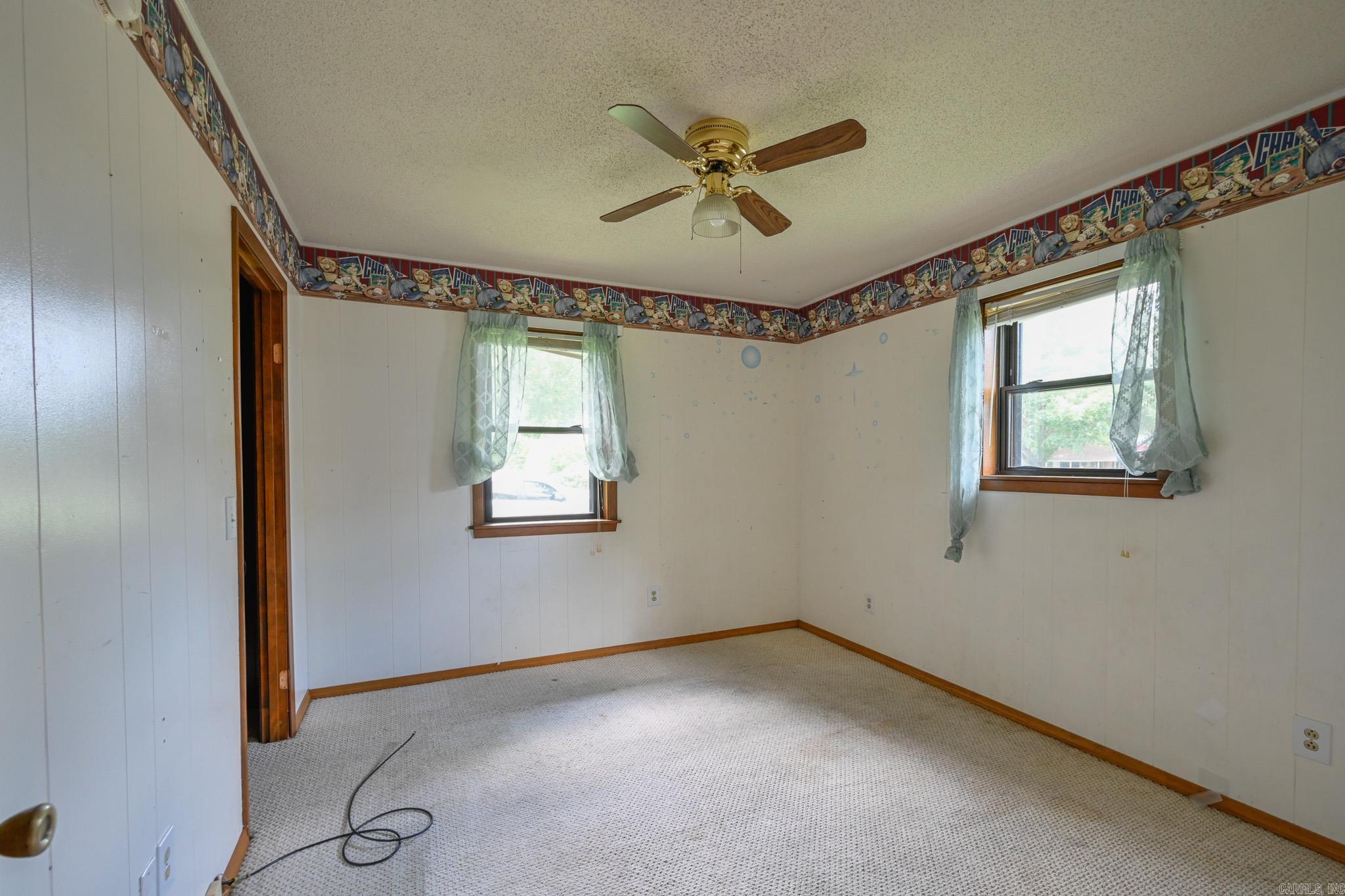 Halls Second - Residential
