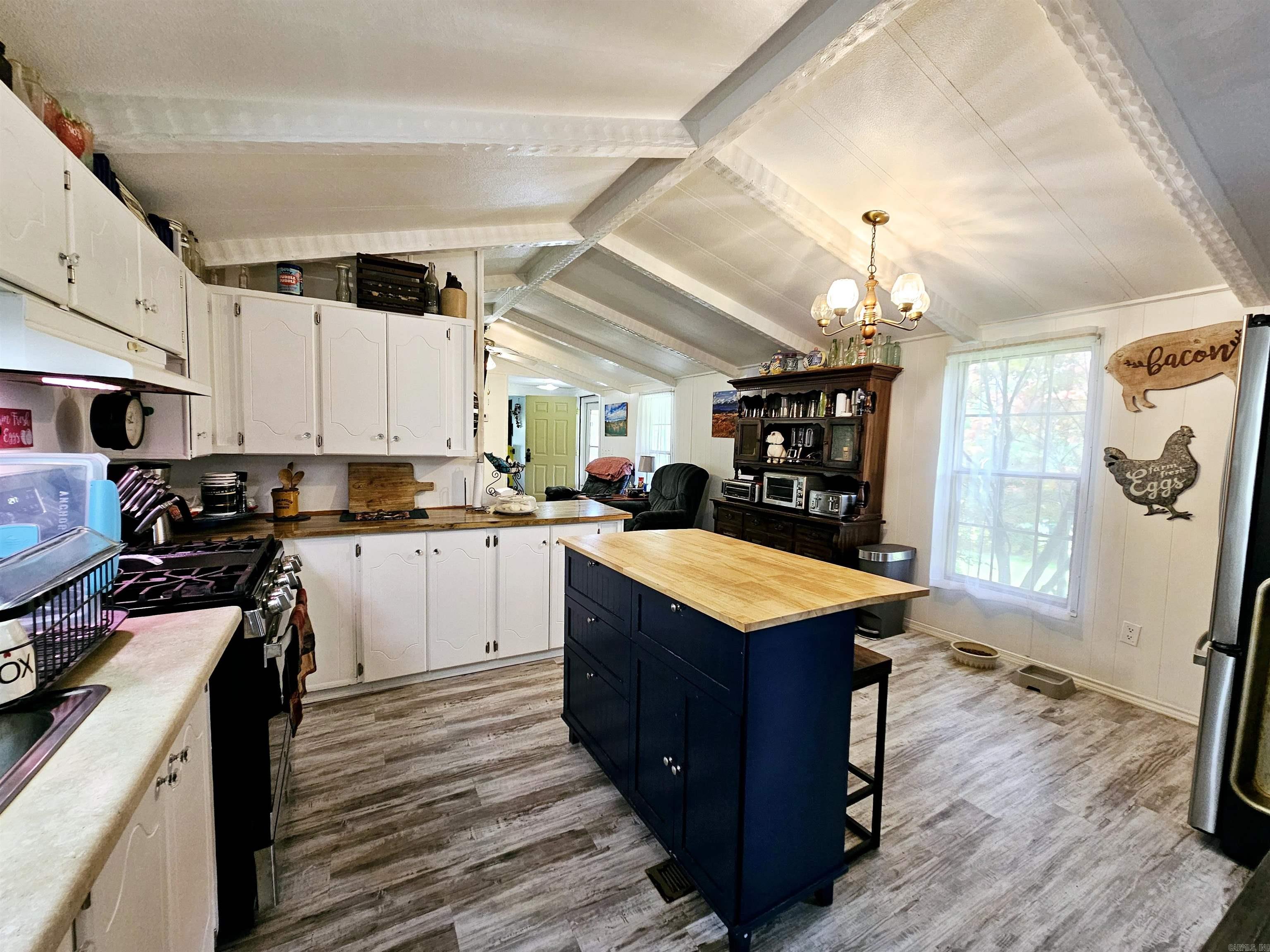 WALNUT VALLEY - Residential