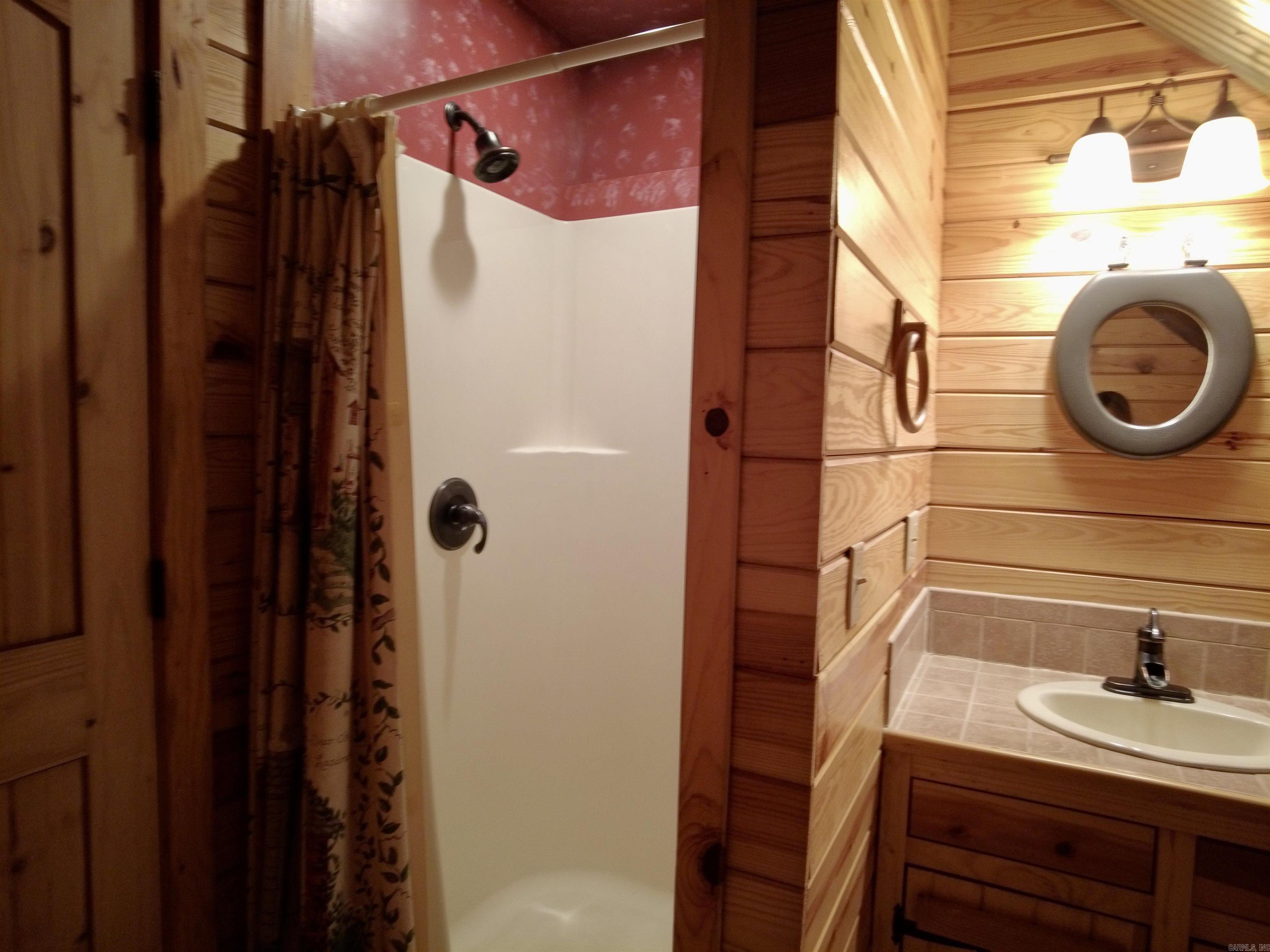 CEDAR HILLS - Residential