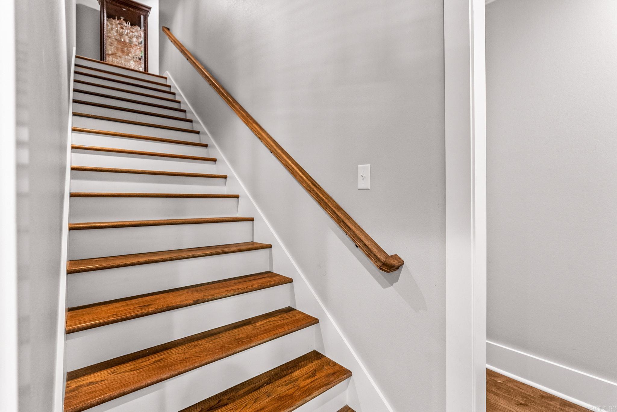 WELLINGTON PLACE - Residential