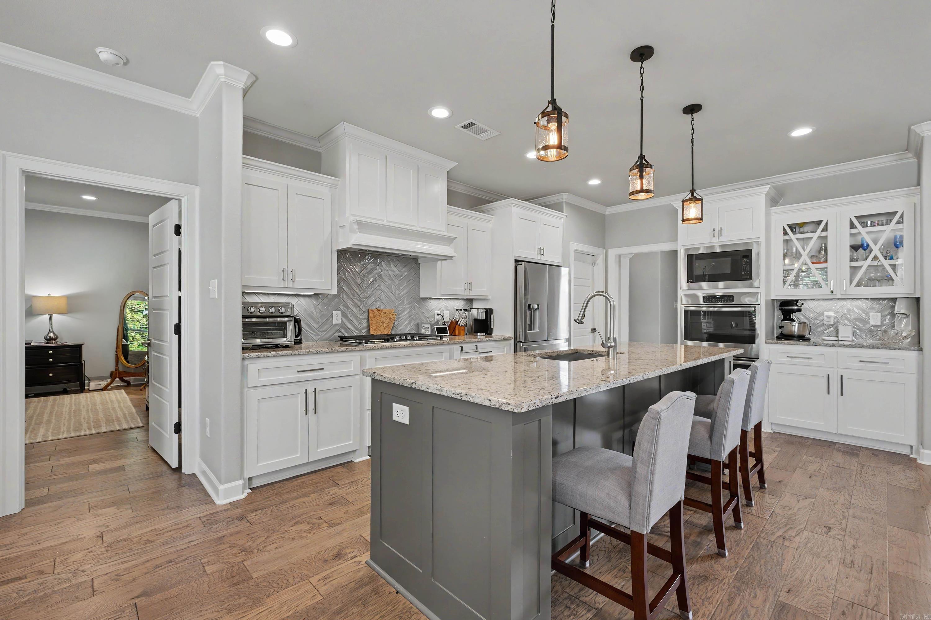 CREEKSIDE ADDN - Residential