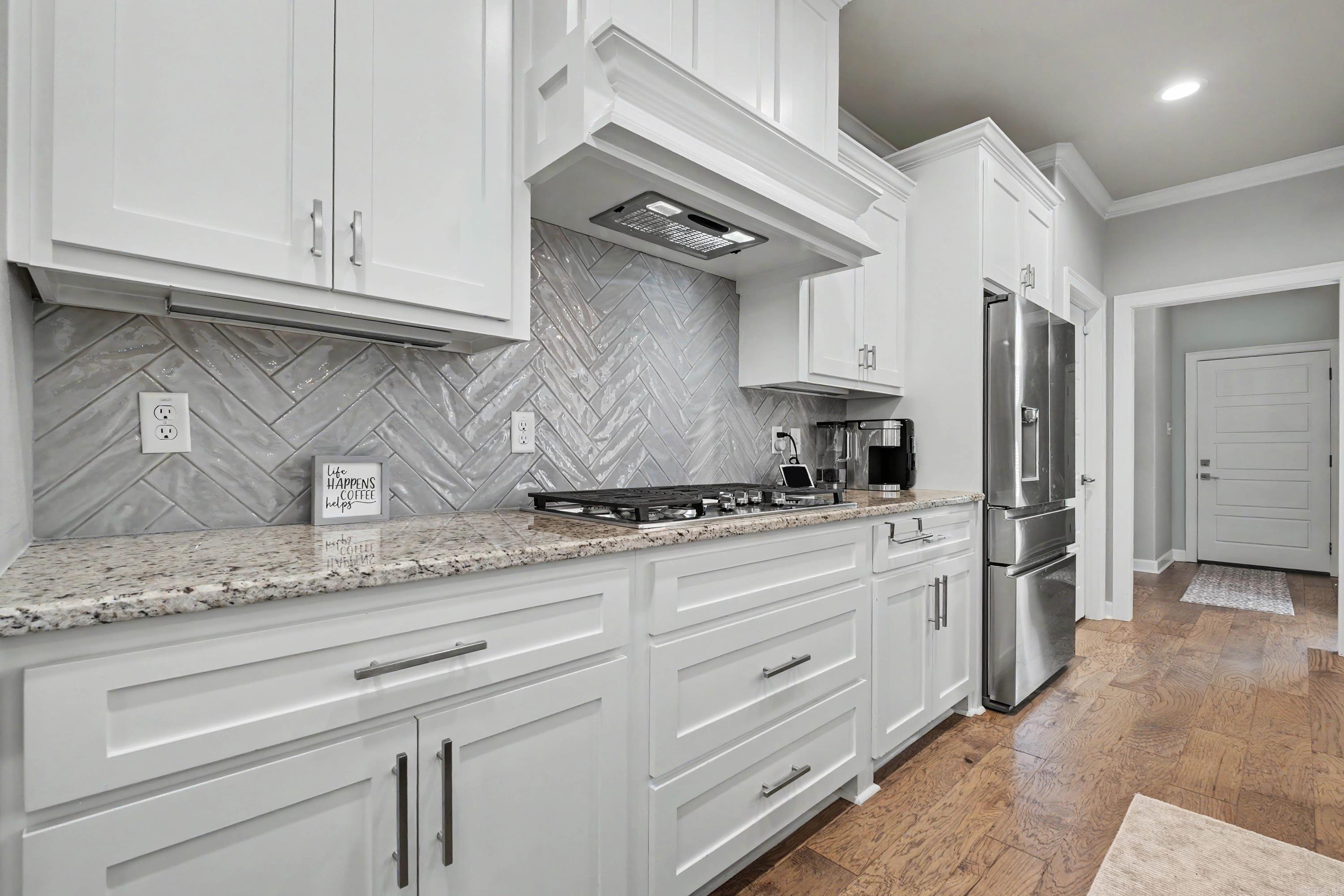 CREEKSIDE ADDN - Residential