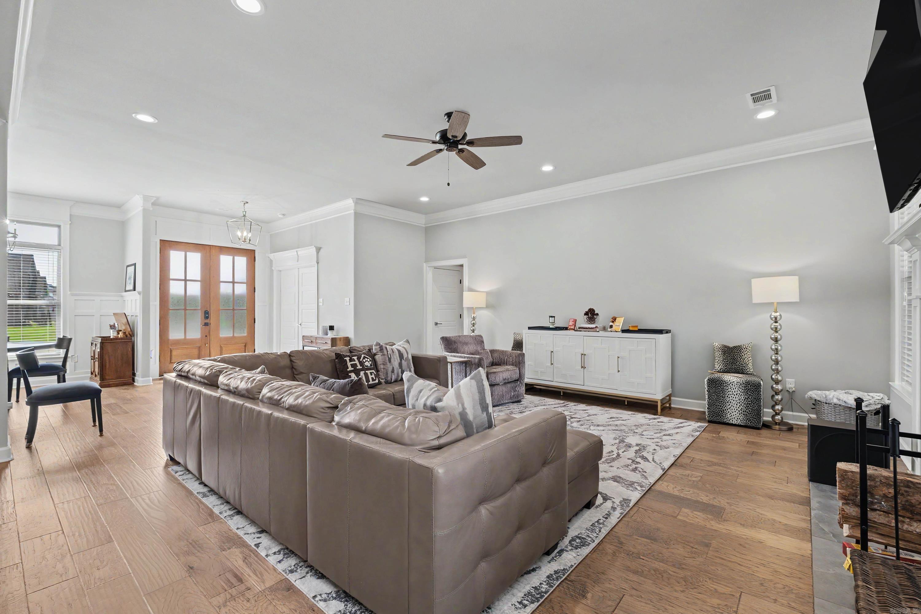 CREEKSIDE ADDN - Residential
