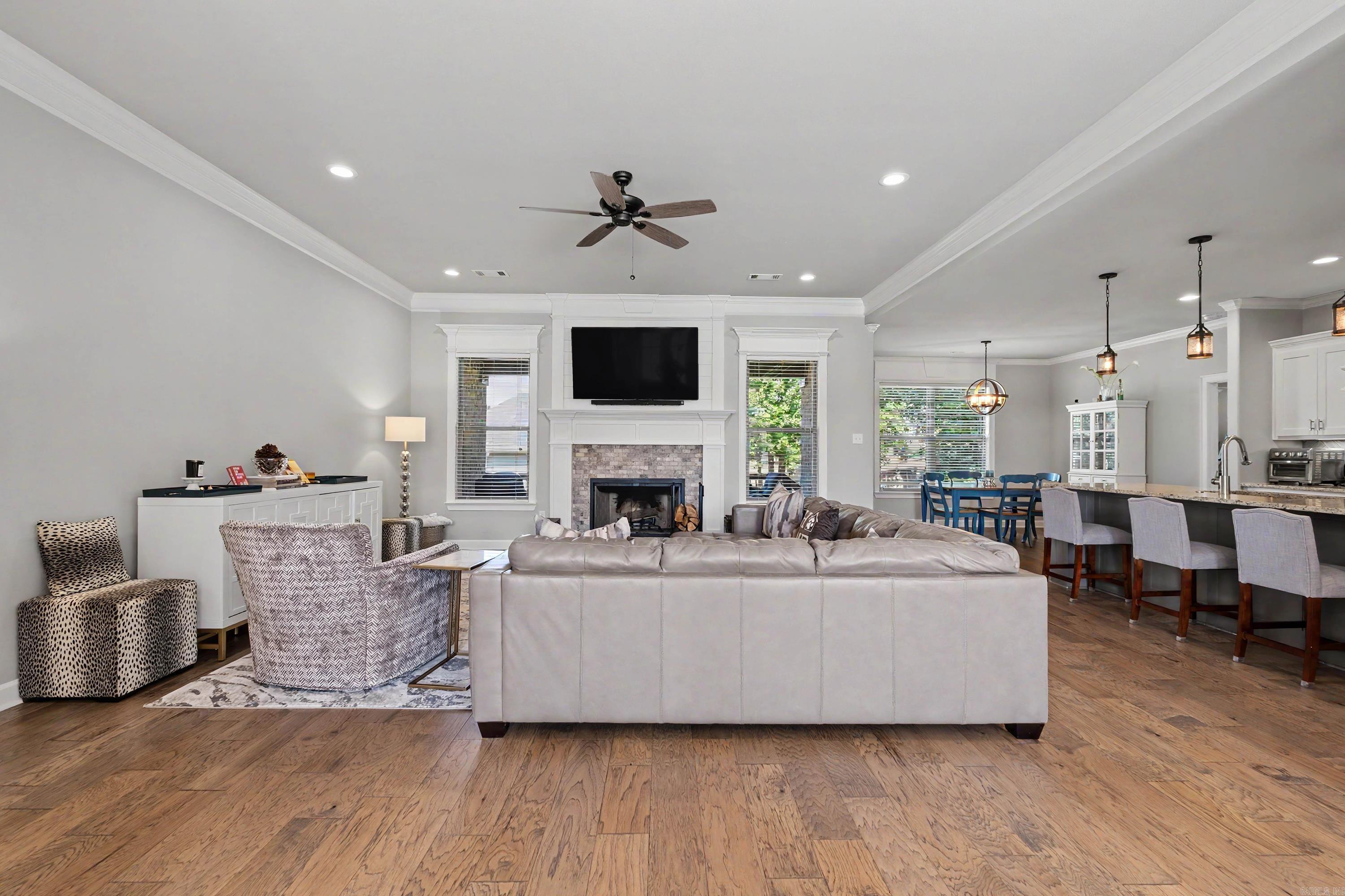 CREEKSIDE ADDN - Residential