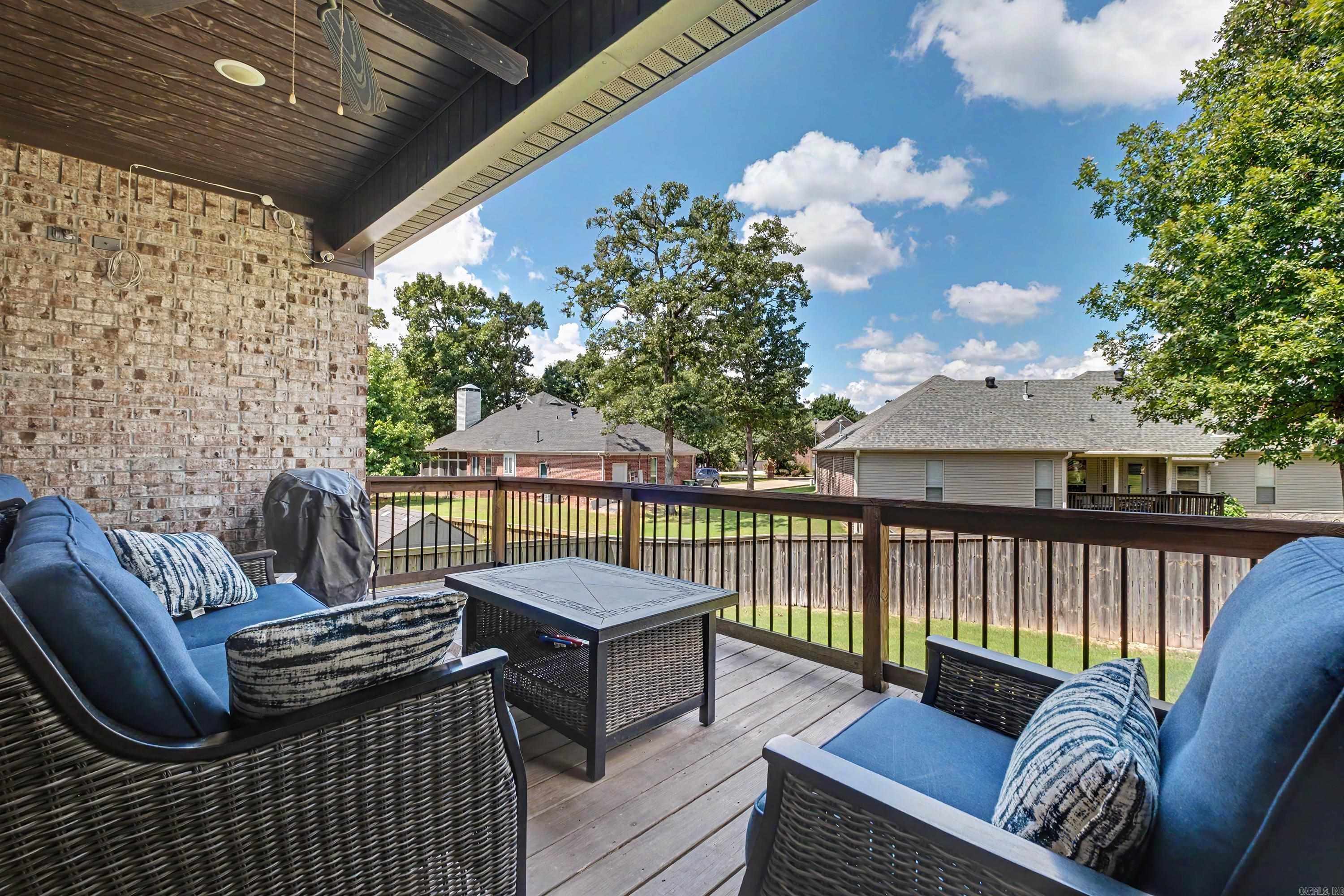 CREEKSIDE ADDN - Residential