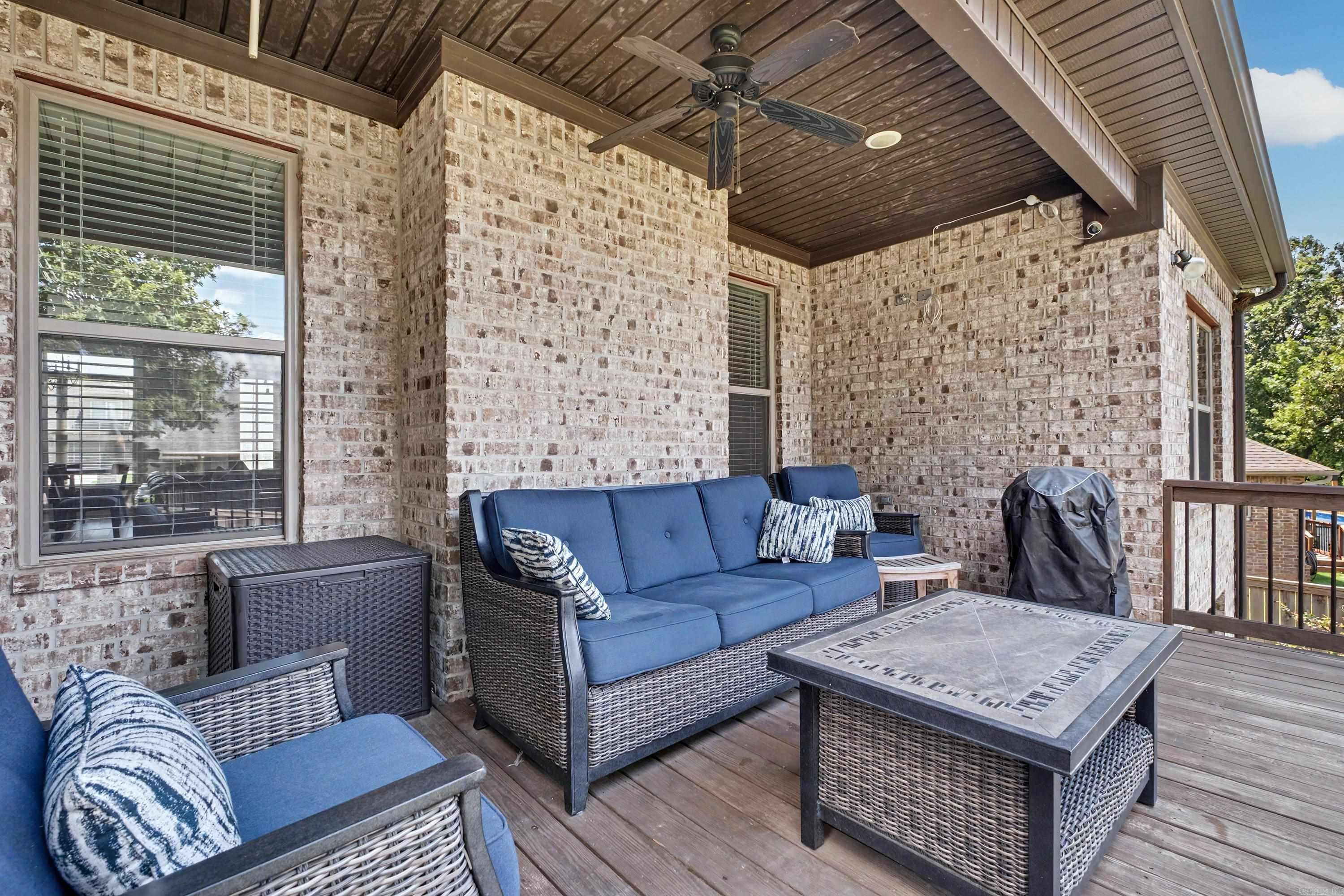 CREEKSIDE ADDN - Residential