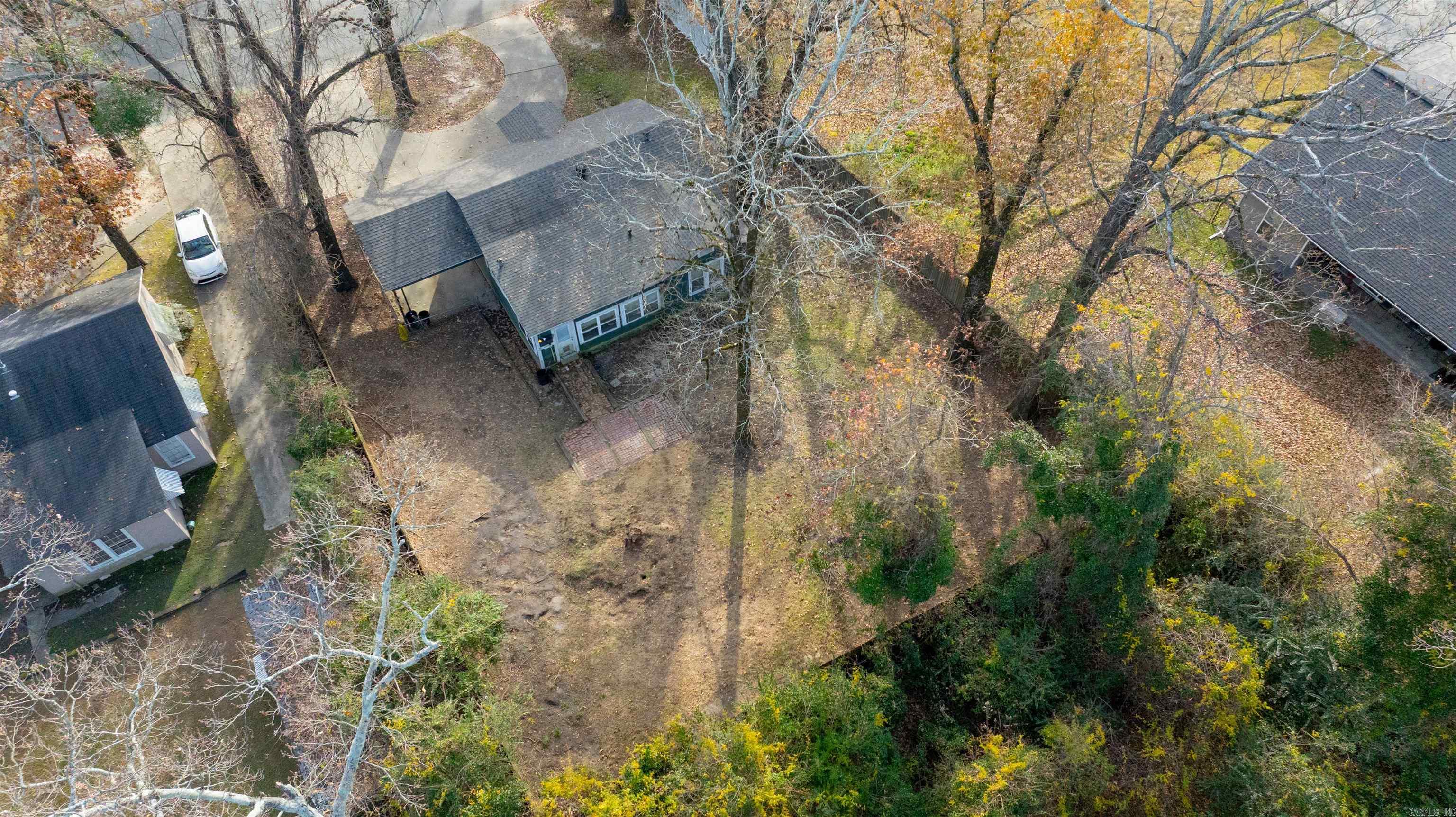 HELMS HILLCREST - Residential