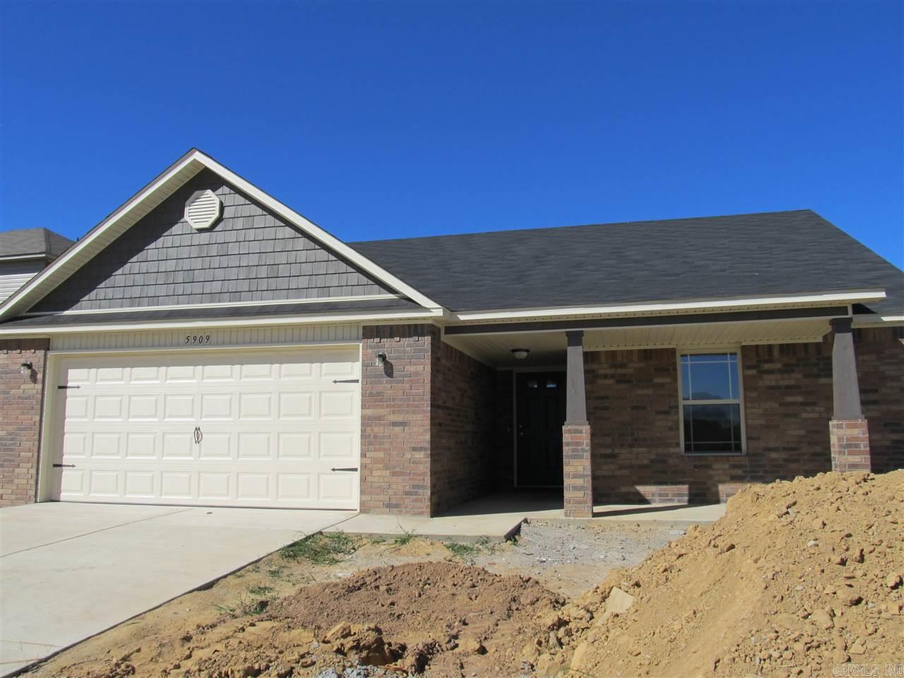 TRAMMEL ESTATES - Residential
