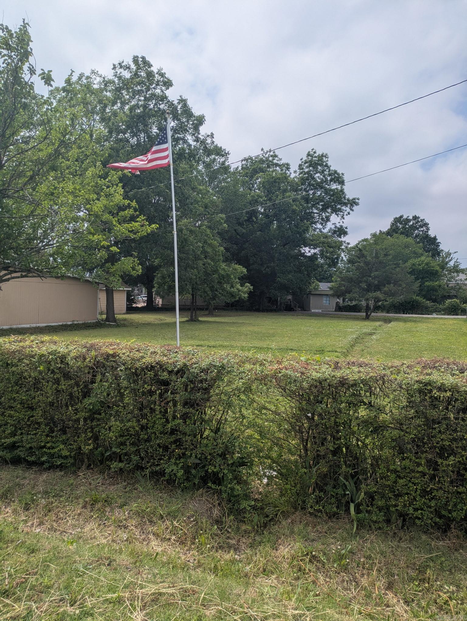 Perfectly flat lot located in an area with duplexes and tri-plexes, located in East Jonesboro near the factories. Perfect for a duplex and maybe a tri-plex. Lot is 64X120 and is zoned R-2.