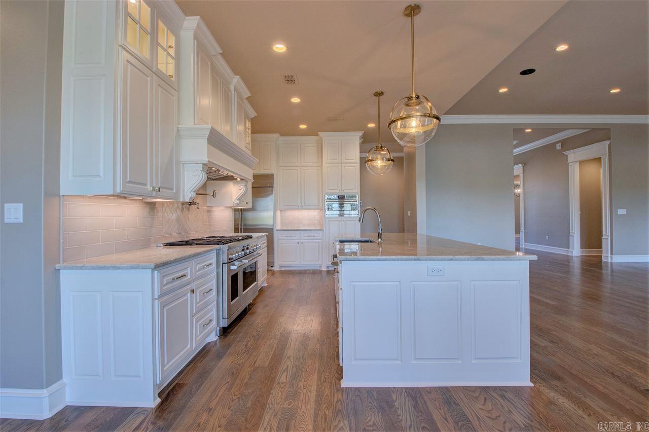 WOODLANDS EDGE - Residential