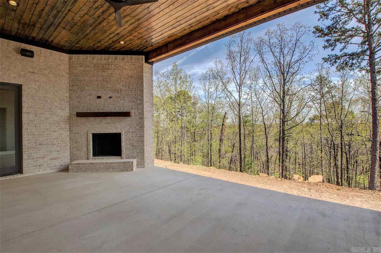 WOODLANDS EDGE - Residential