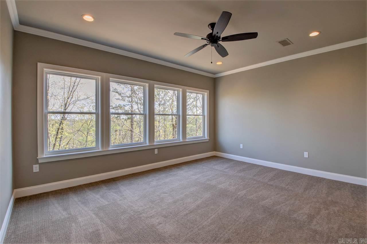 WOODLANDS EDGE - Residential
