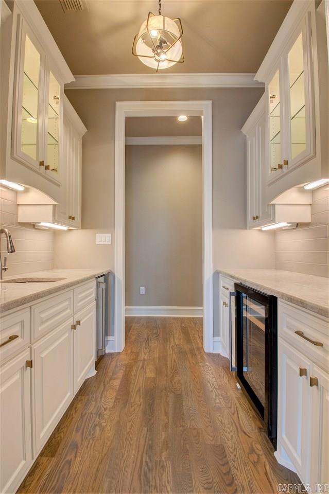 WOODLANDS EDGE - Residential