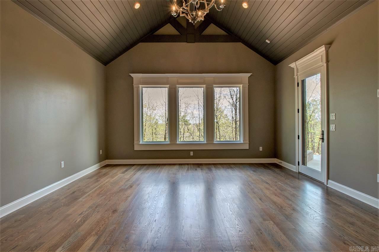WOODLANDS EDGE - Residential