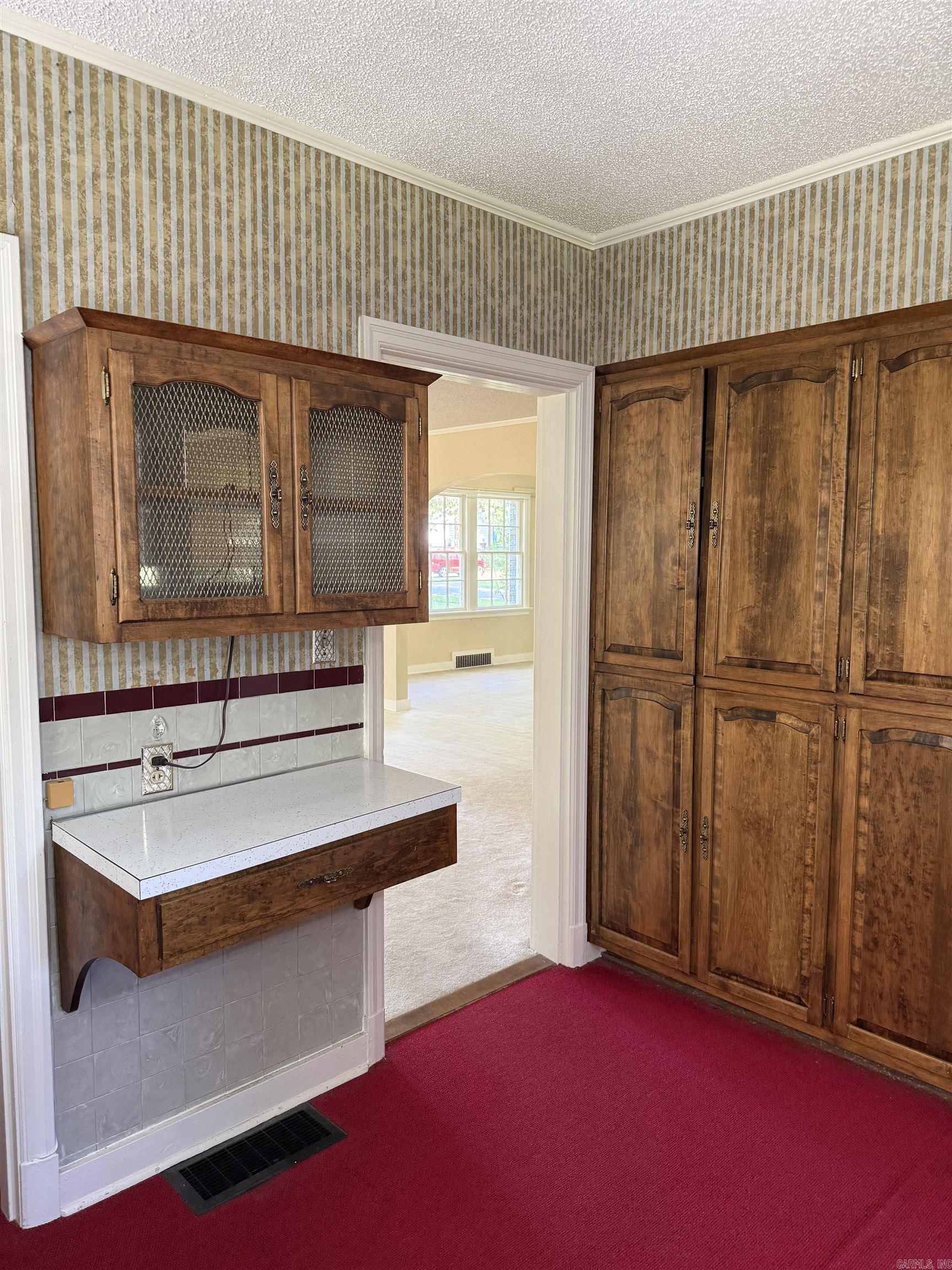 HOLIFIELD - Residential