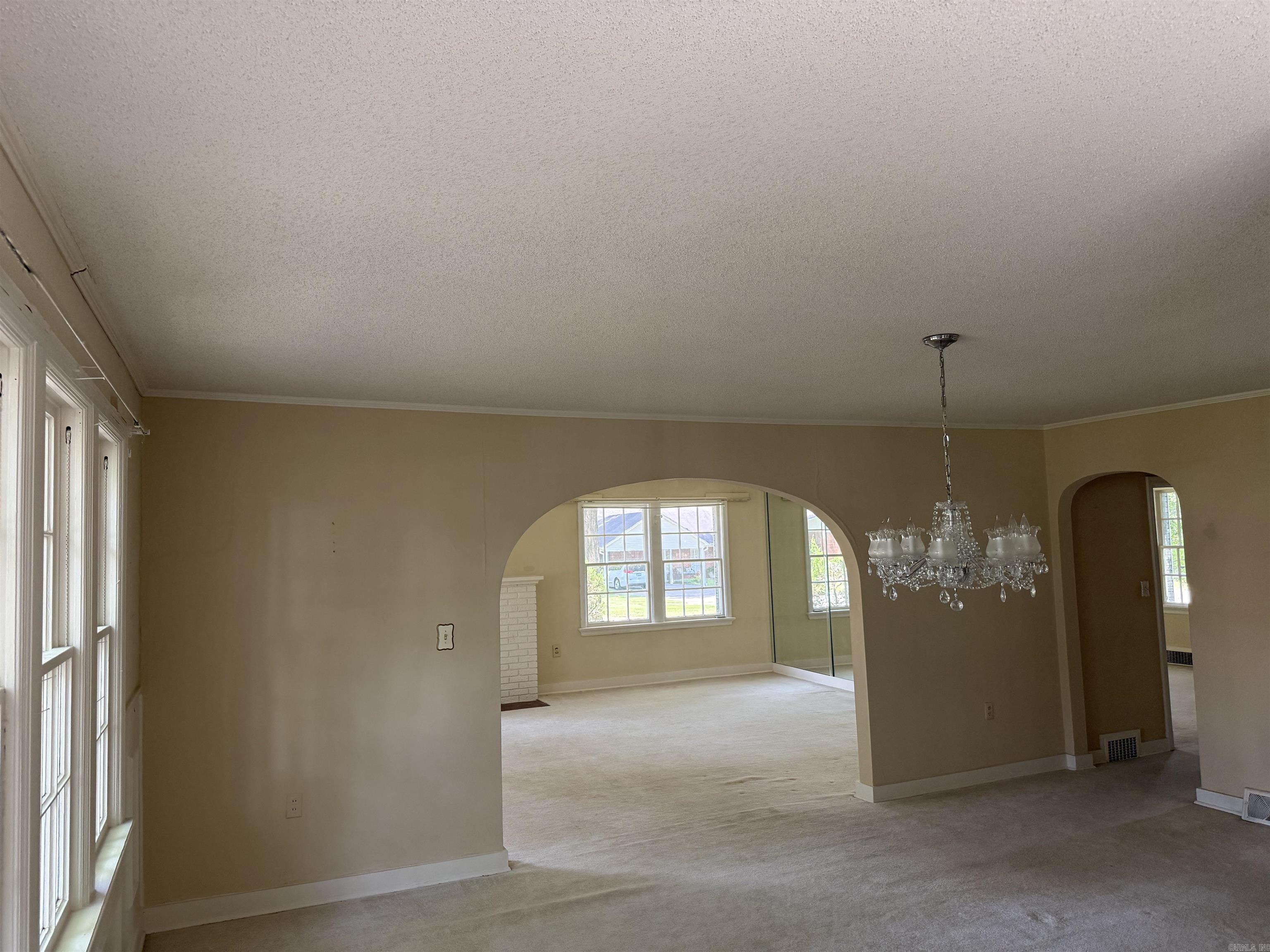 HOLIFIELD - Residential