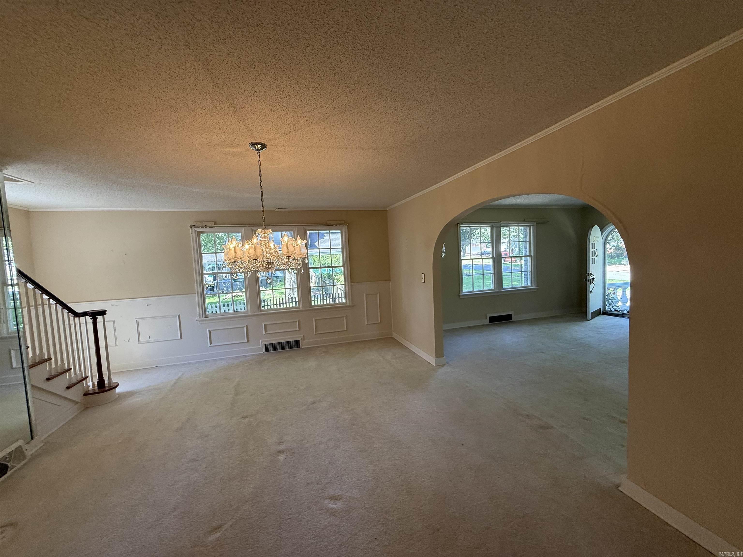 HOLIFIELD - Residential