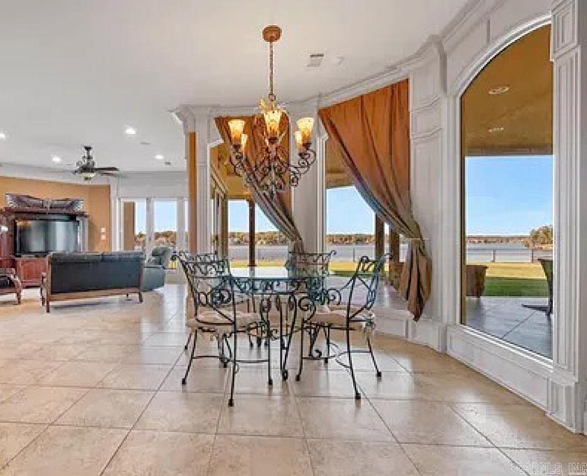 HURRICANE LAKE EST - Residential