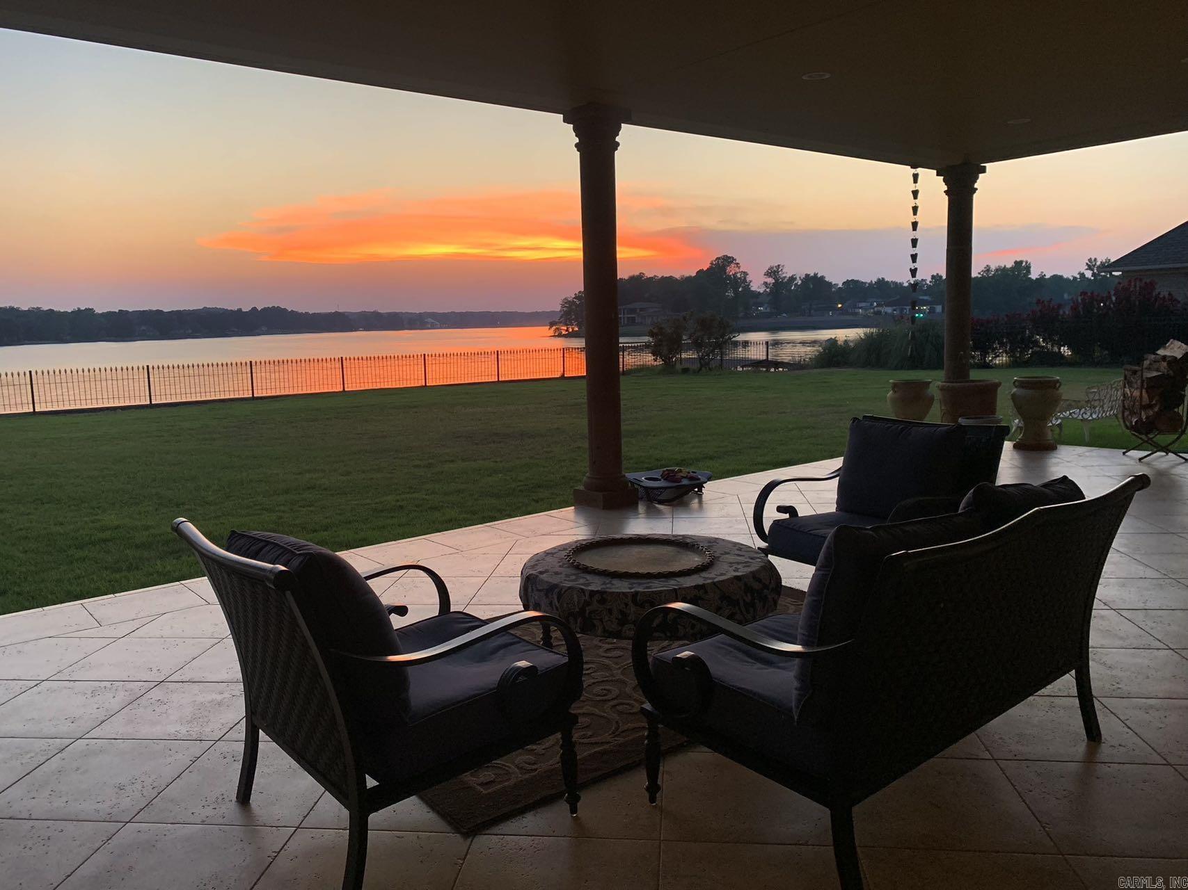 HURRICANE LAKE EST - Residential