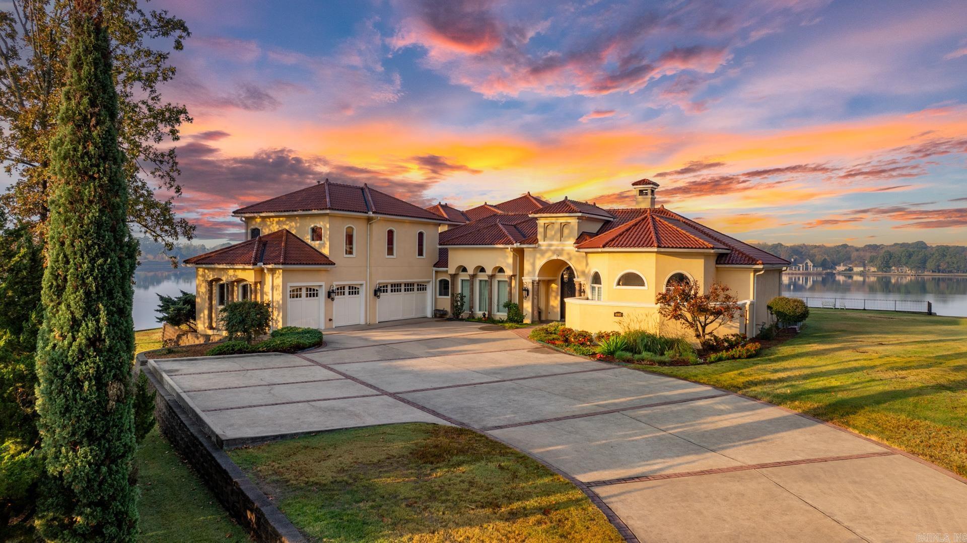 HURRICANE LAKE EST - Residential