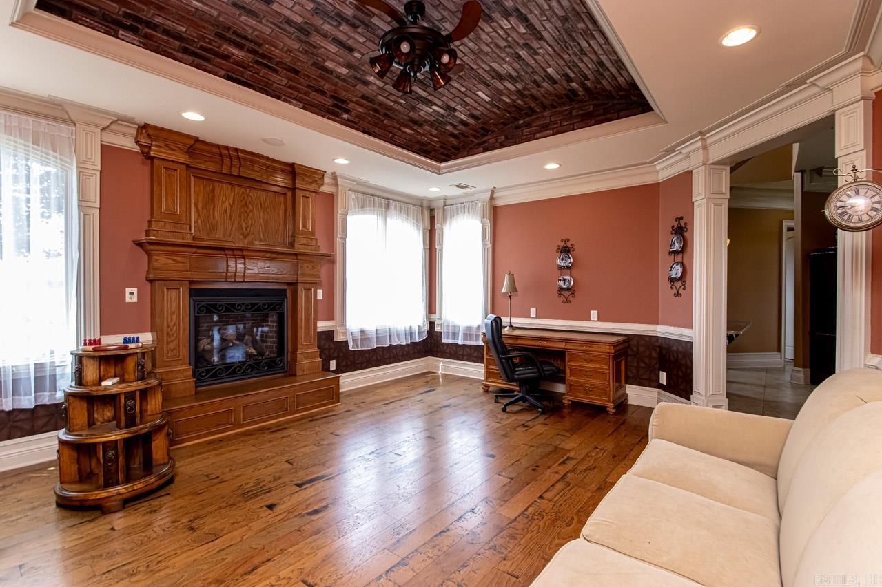HURRICANE LAKE EST - Residential