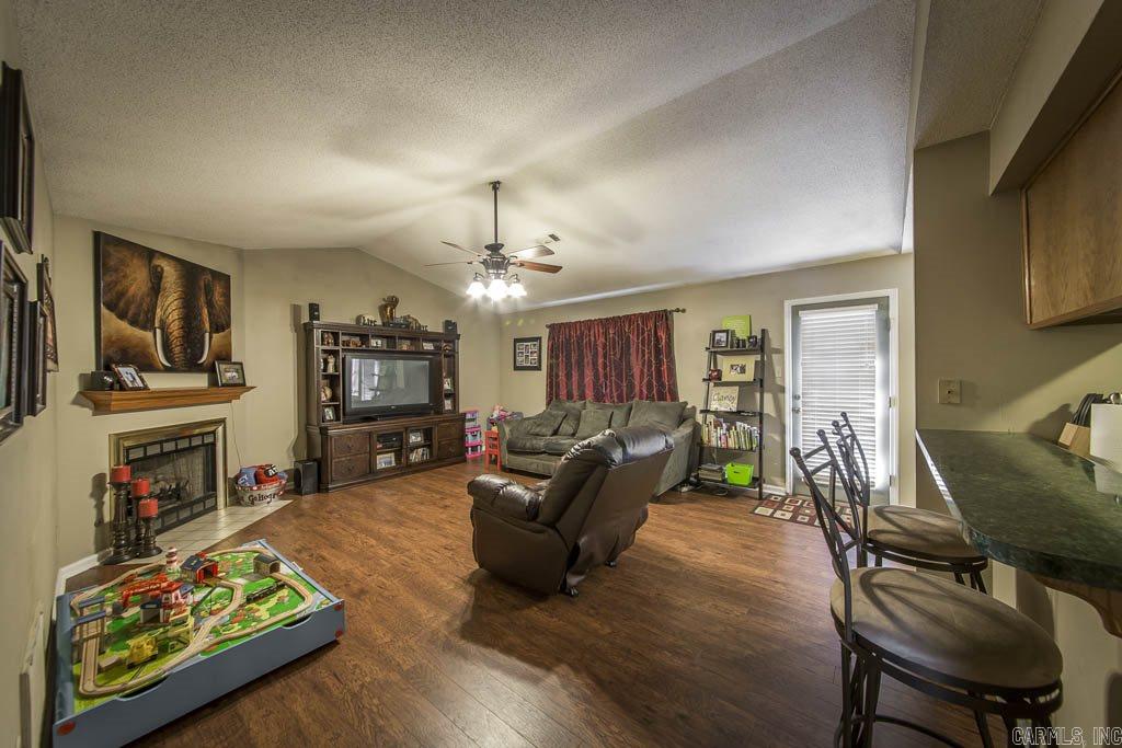 Springhill Manor West - Residential
