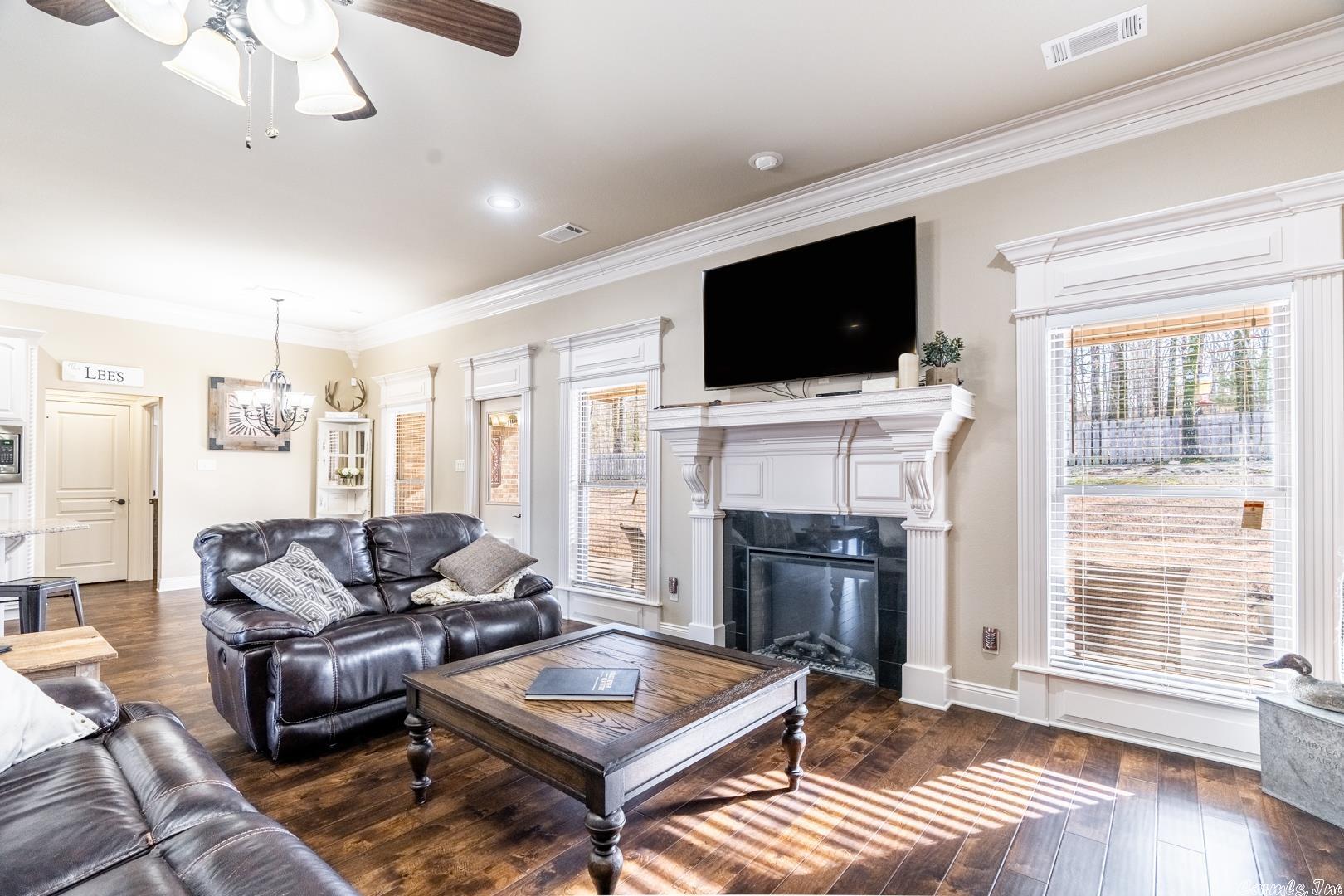 The Park on Mountain Springs - Residential