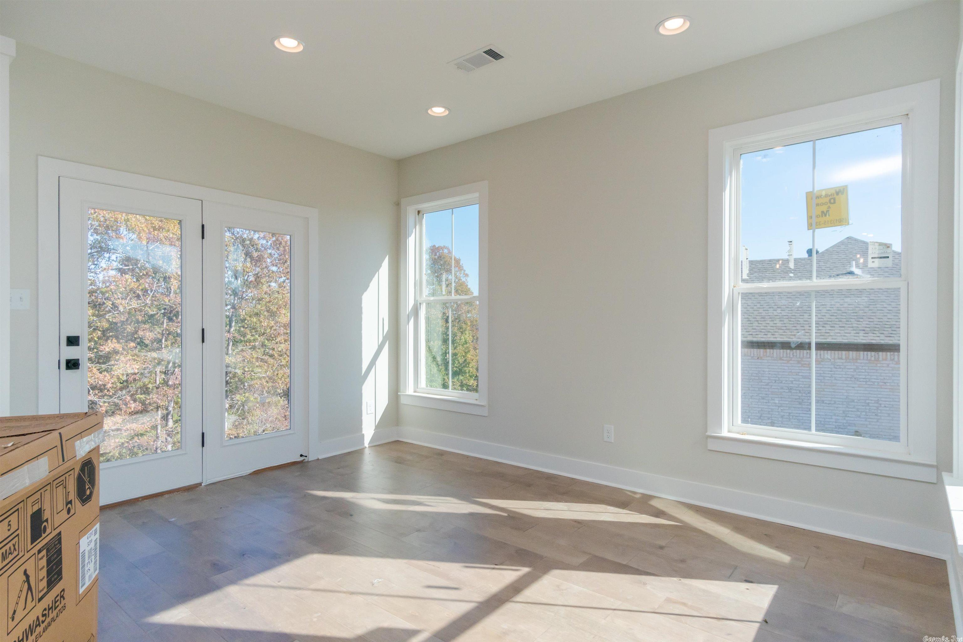 LOCHRIDGE ESTATES - Residential