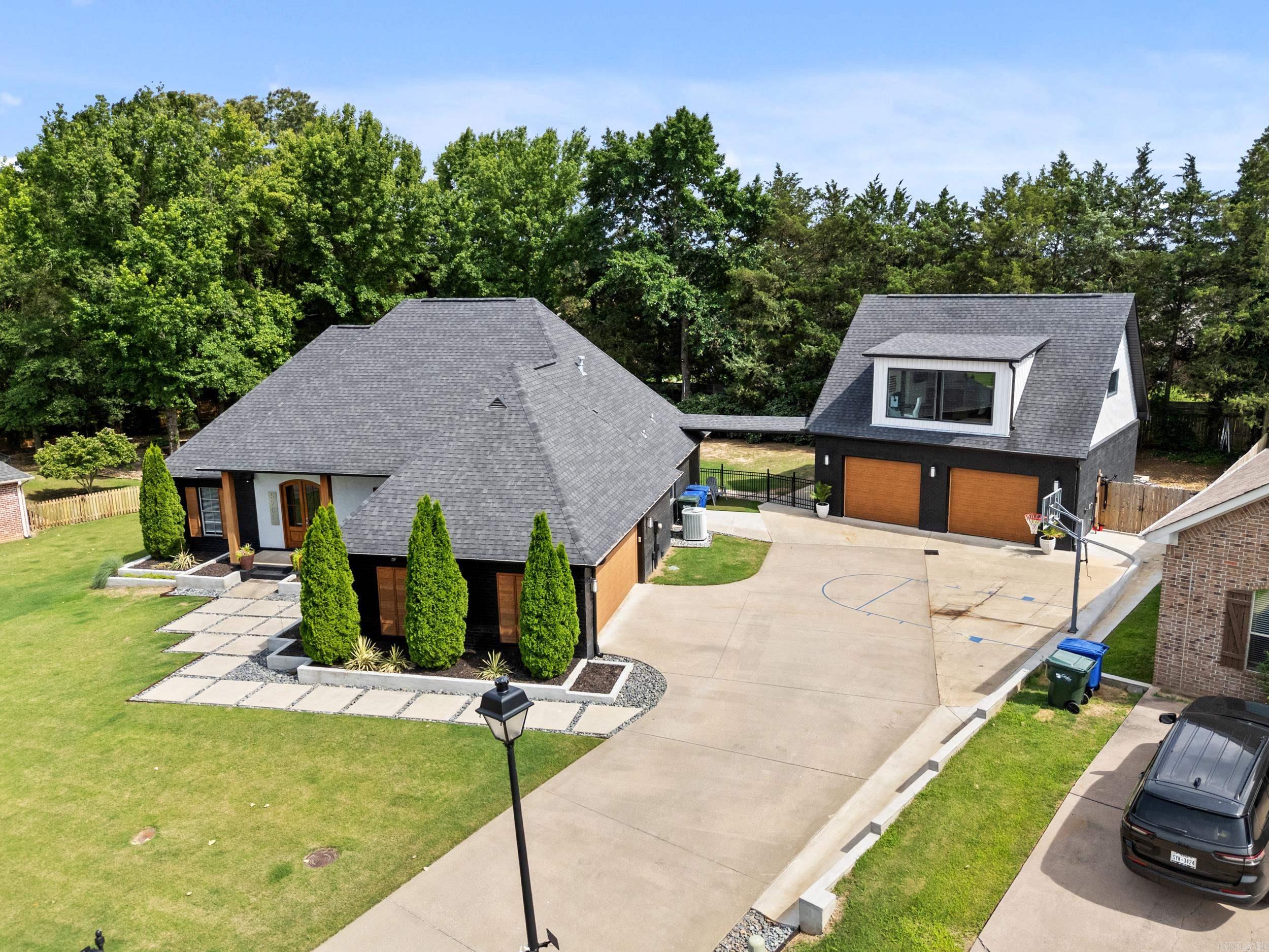 CHESTNUT MEADOWS - Residential