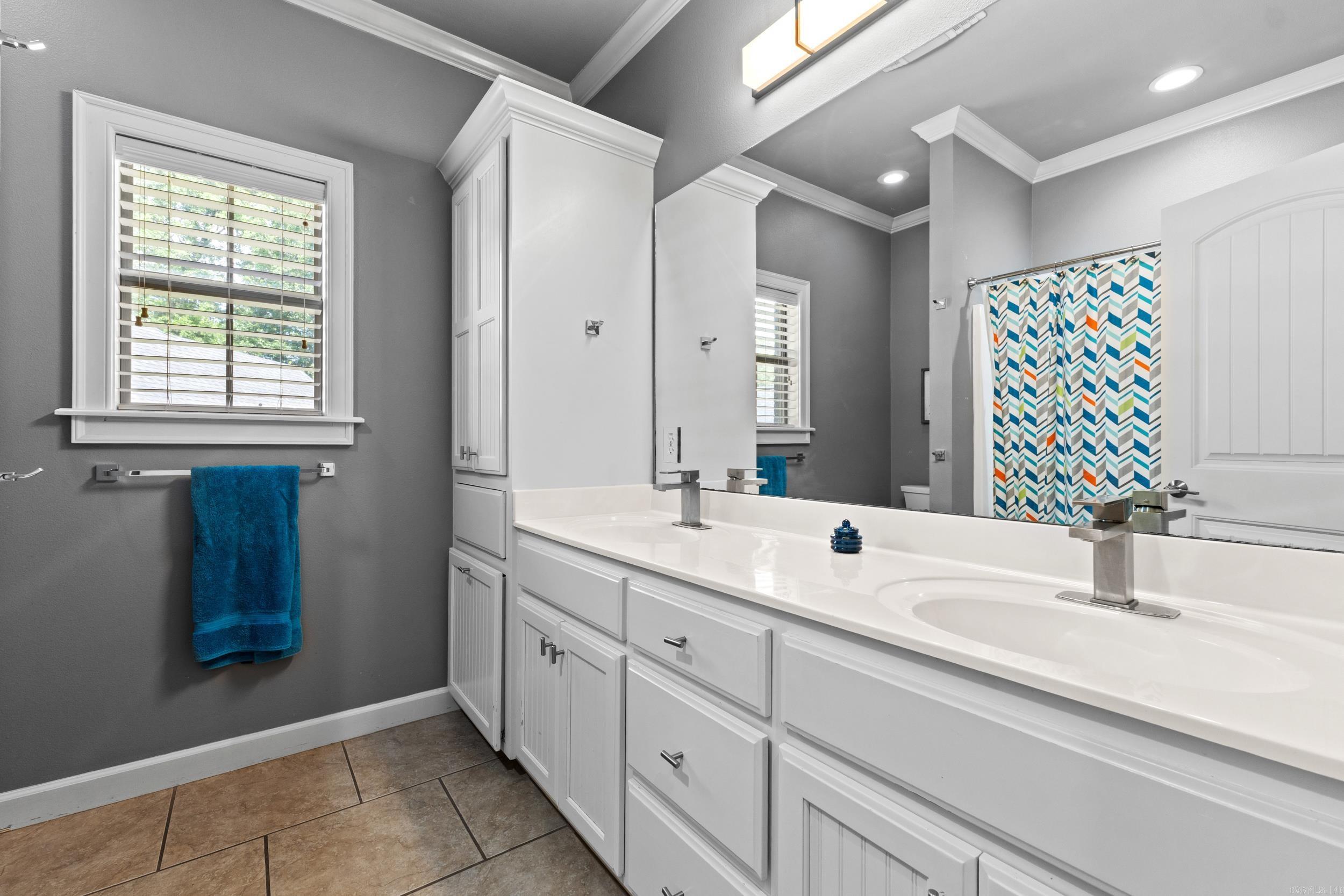 CHESTNUT MEADOWS - Residential