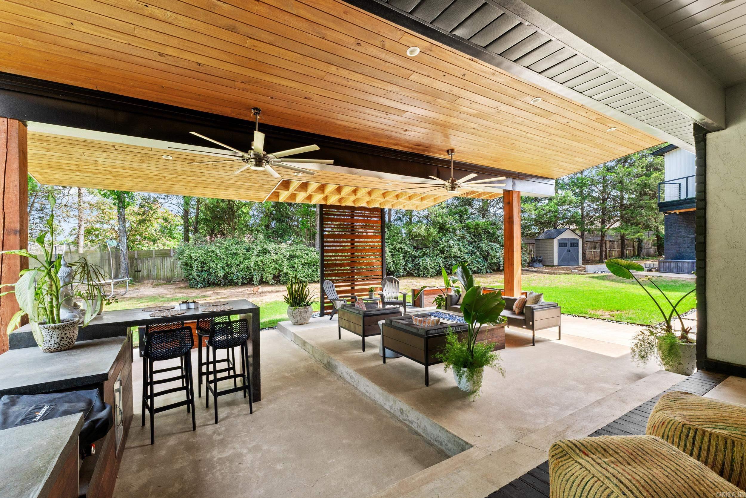 CHESTNUT MEADOWS - Residential