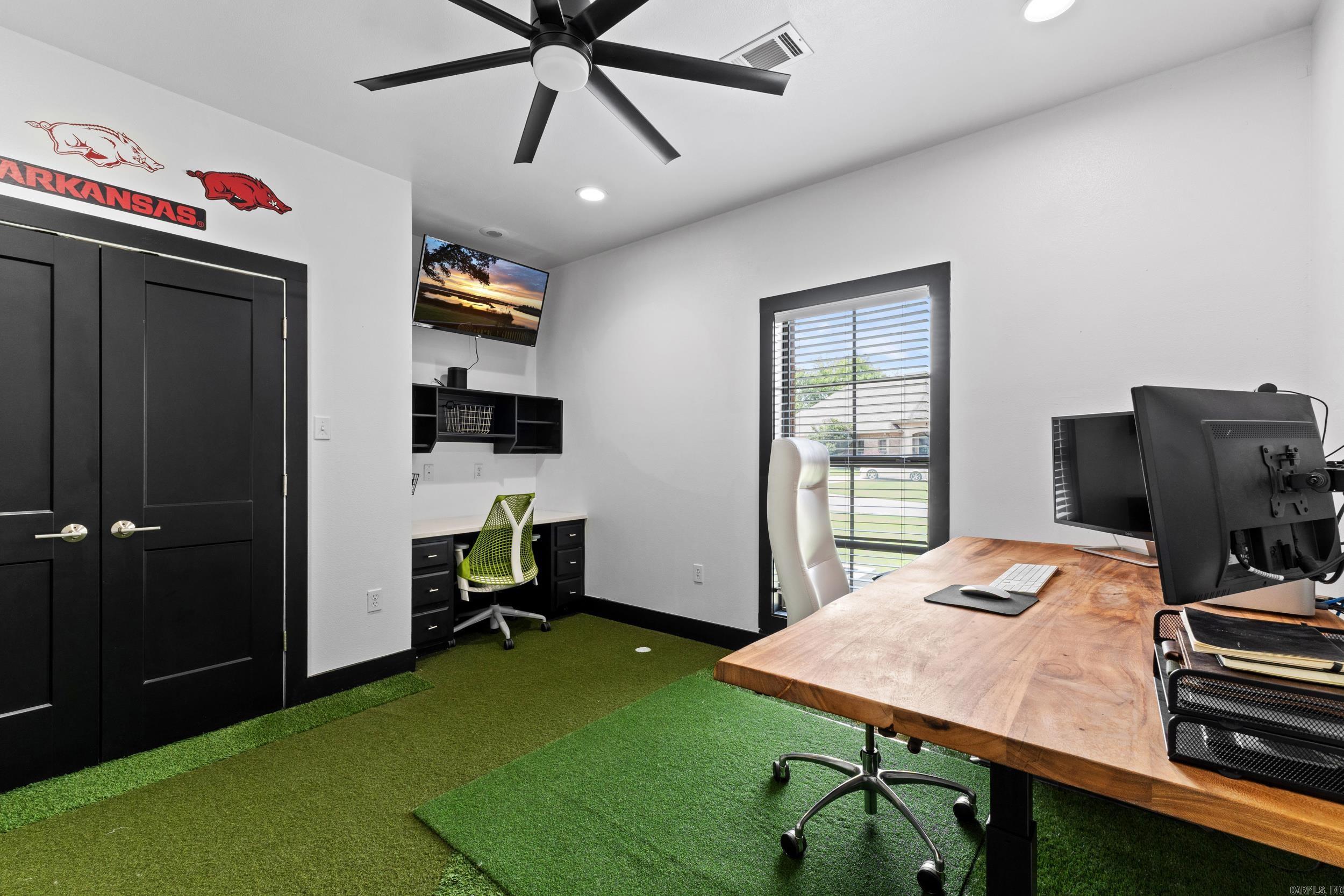 CHESTNUT MEADOWS - Residential
