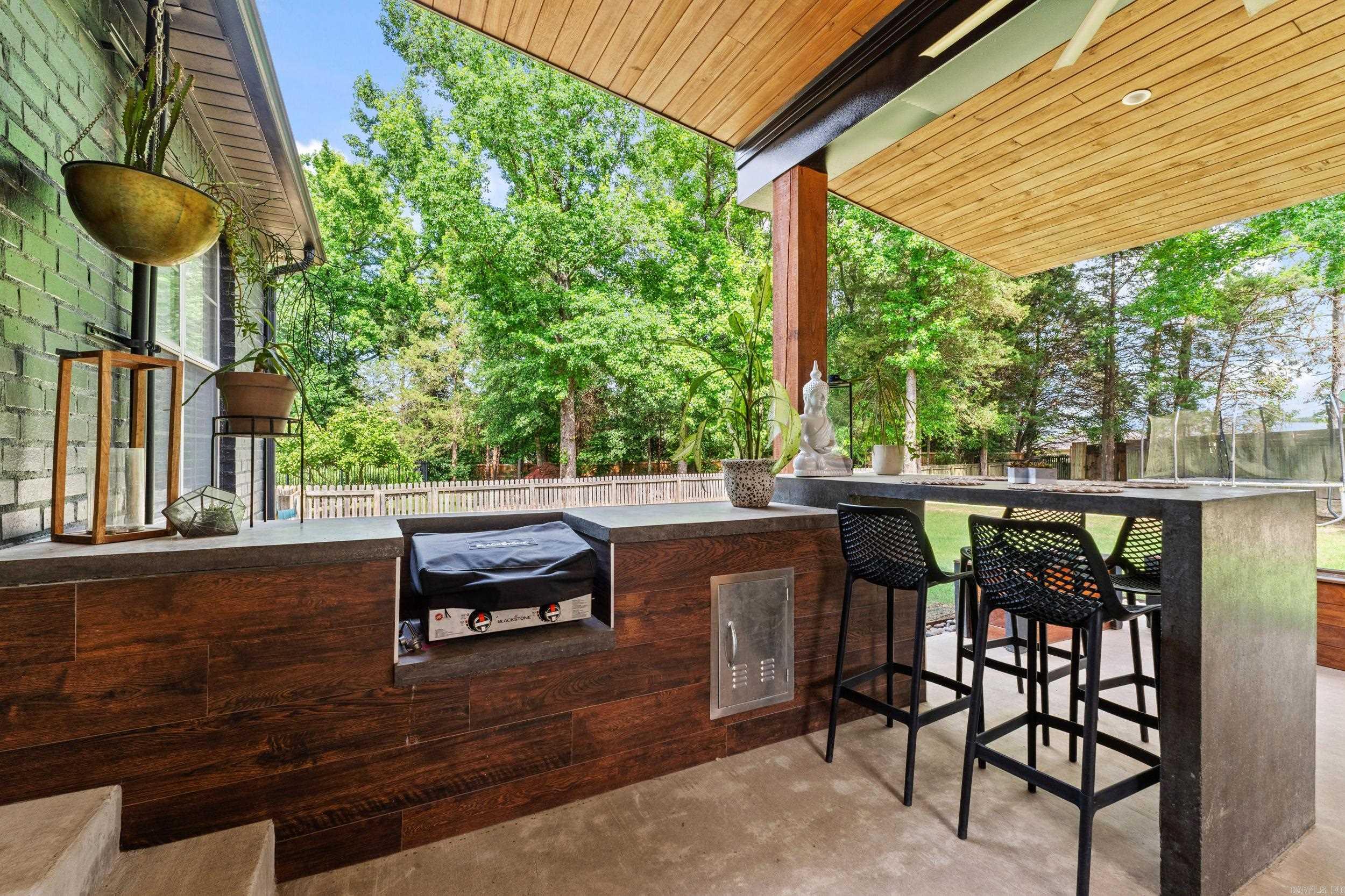 CHESTNUT MEADOWS - Residential