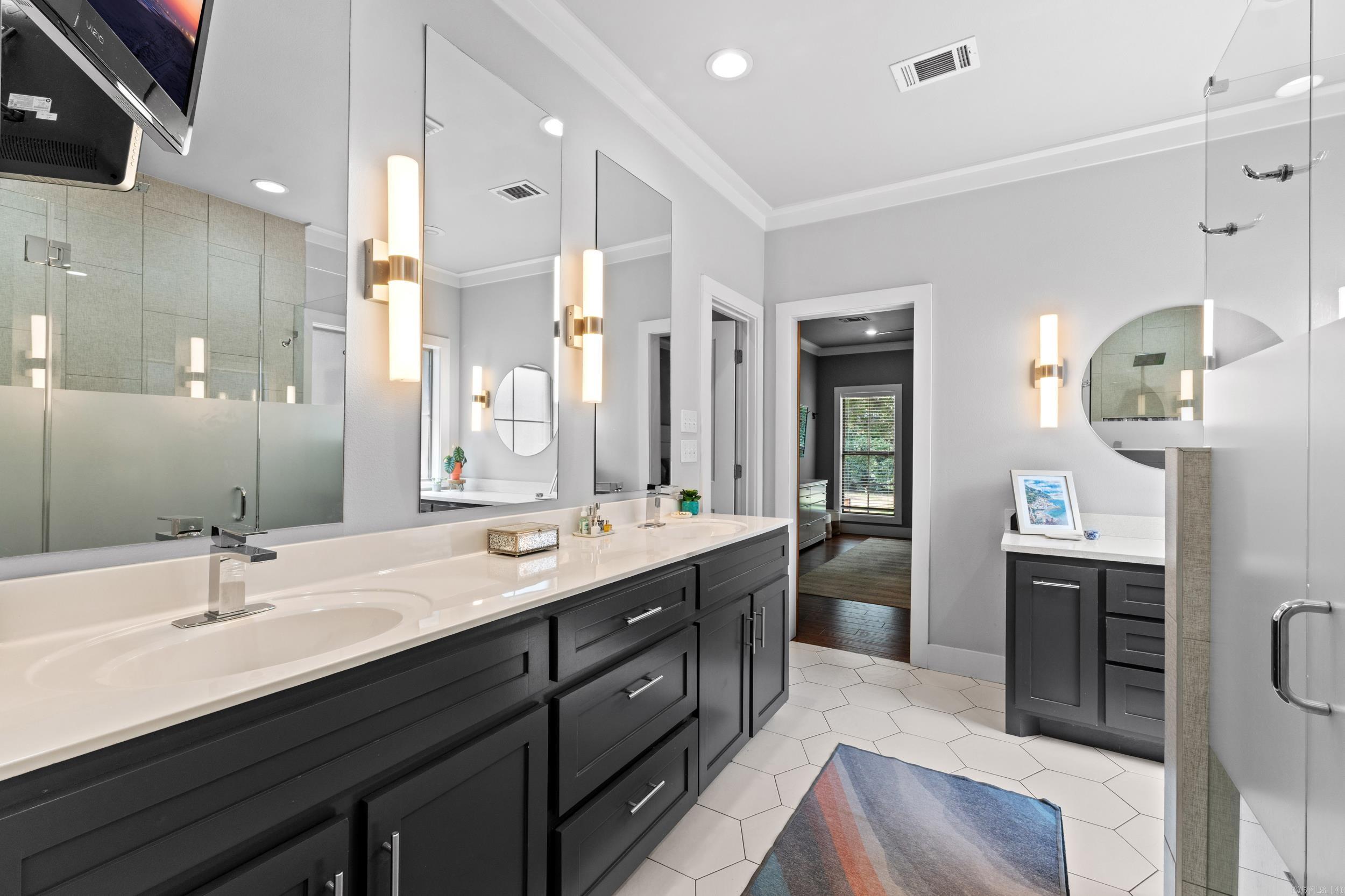 CHESTNUT MEADOWS - Residential