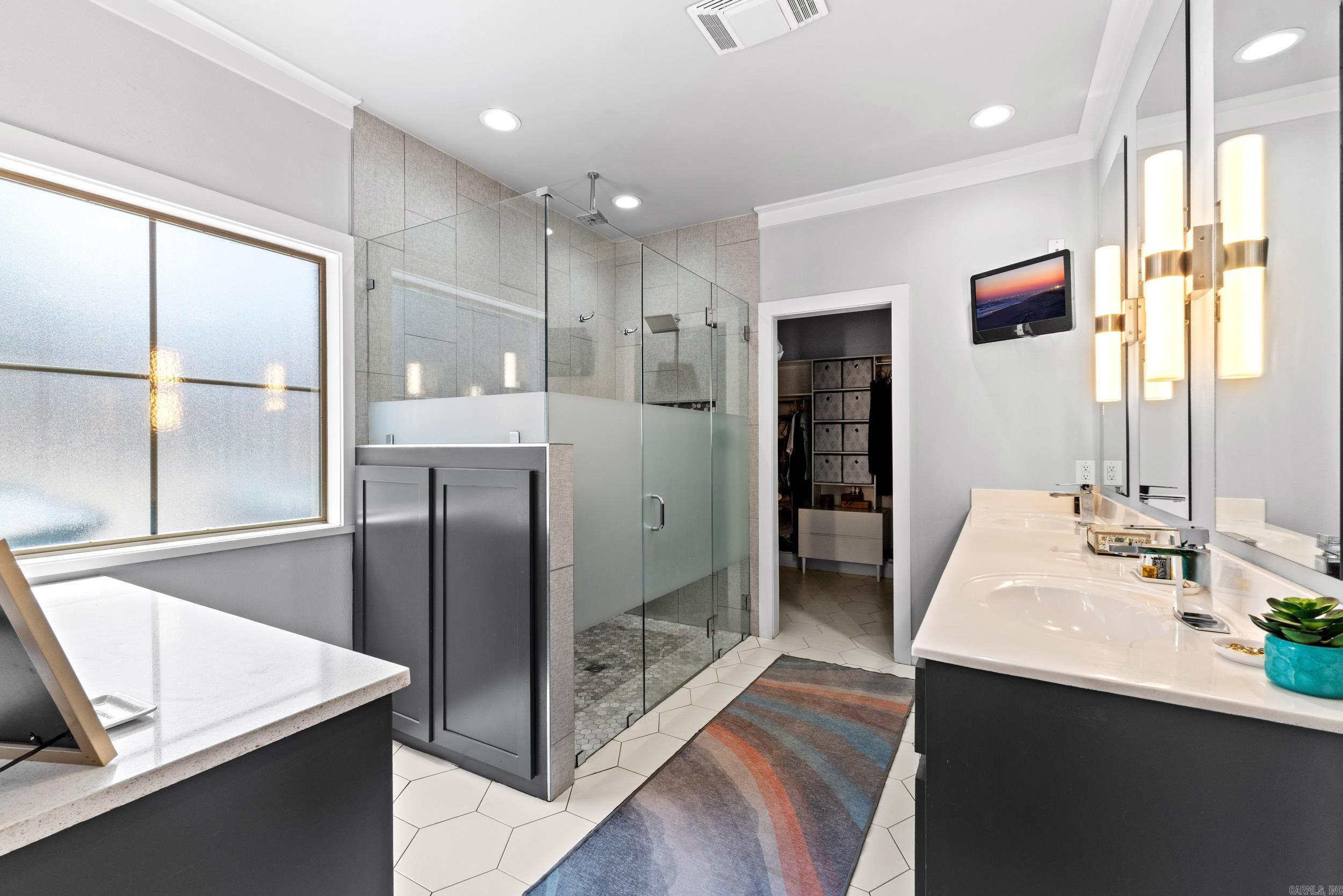 CHESTNUT MEADOWS - Residential