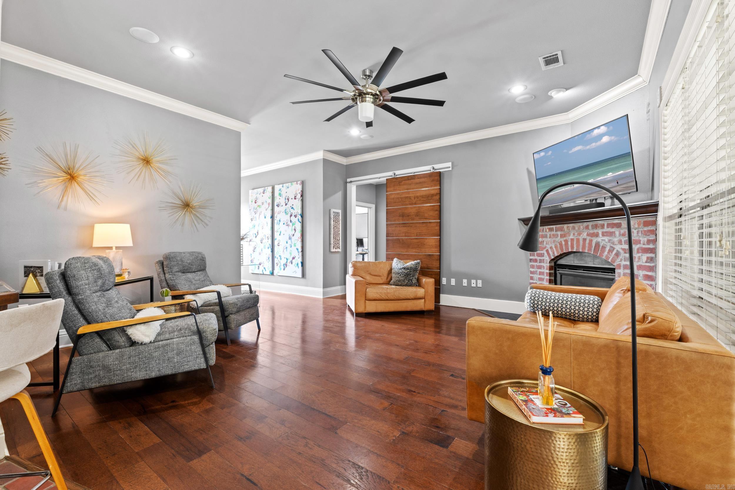 CHESTNUT MEADOWS - Residential