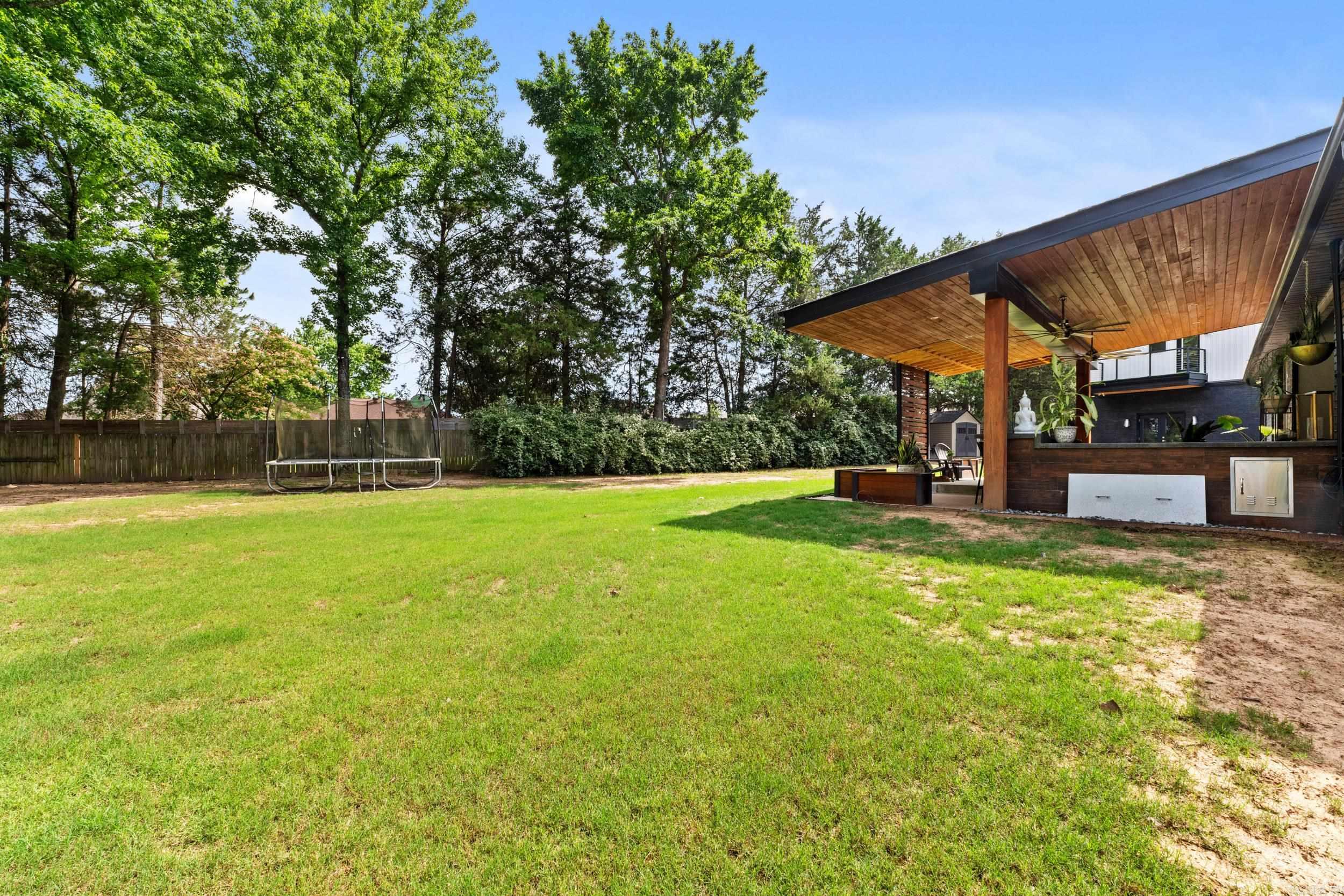 CHESTNUT MEADOWS - Residential