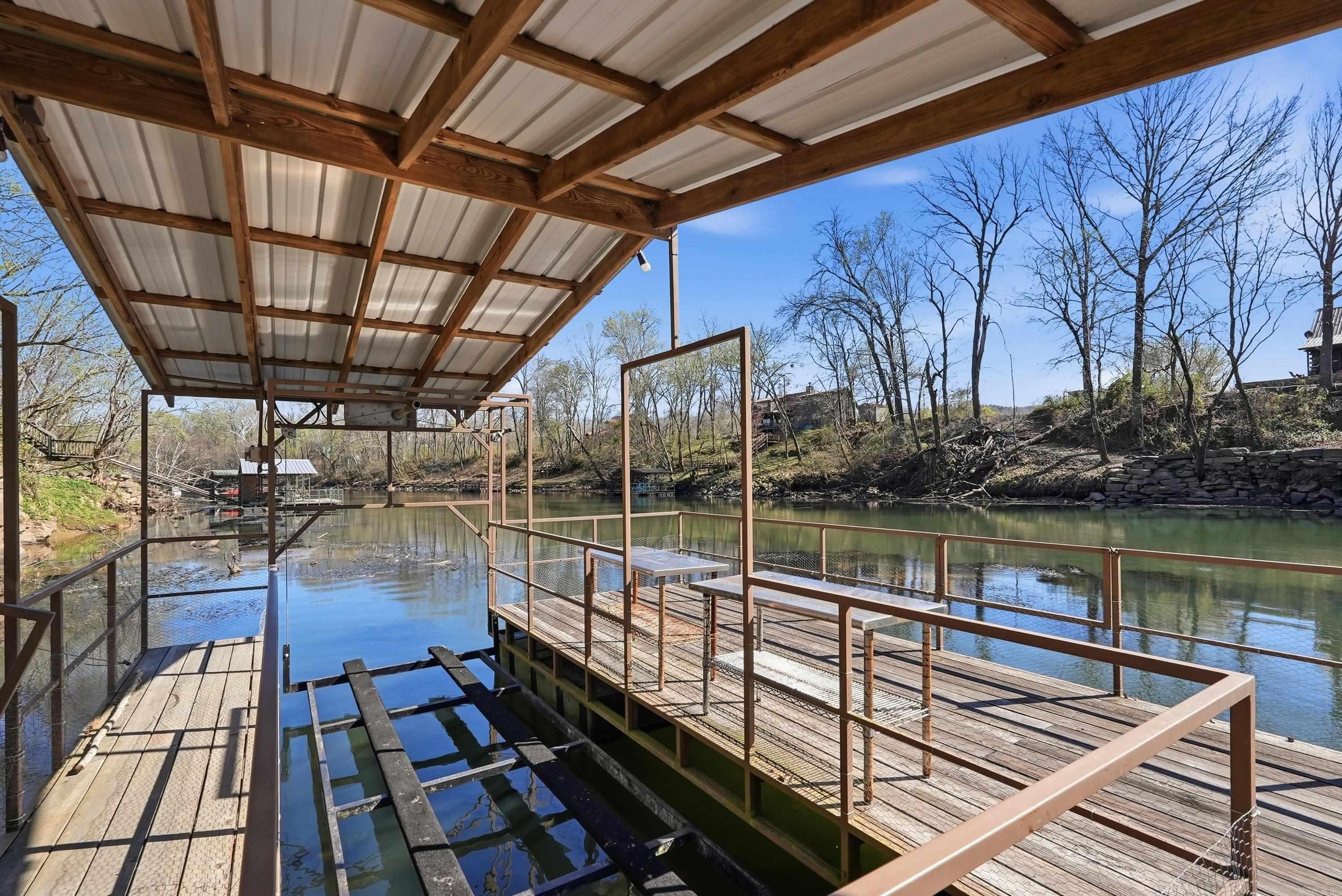 River Drive Estates - Residential