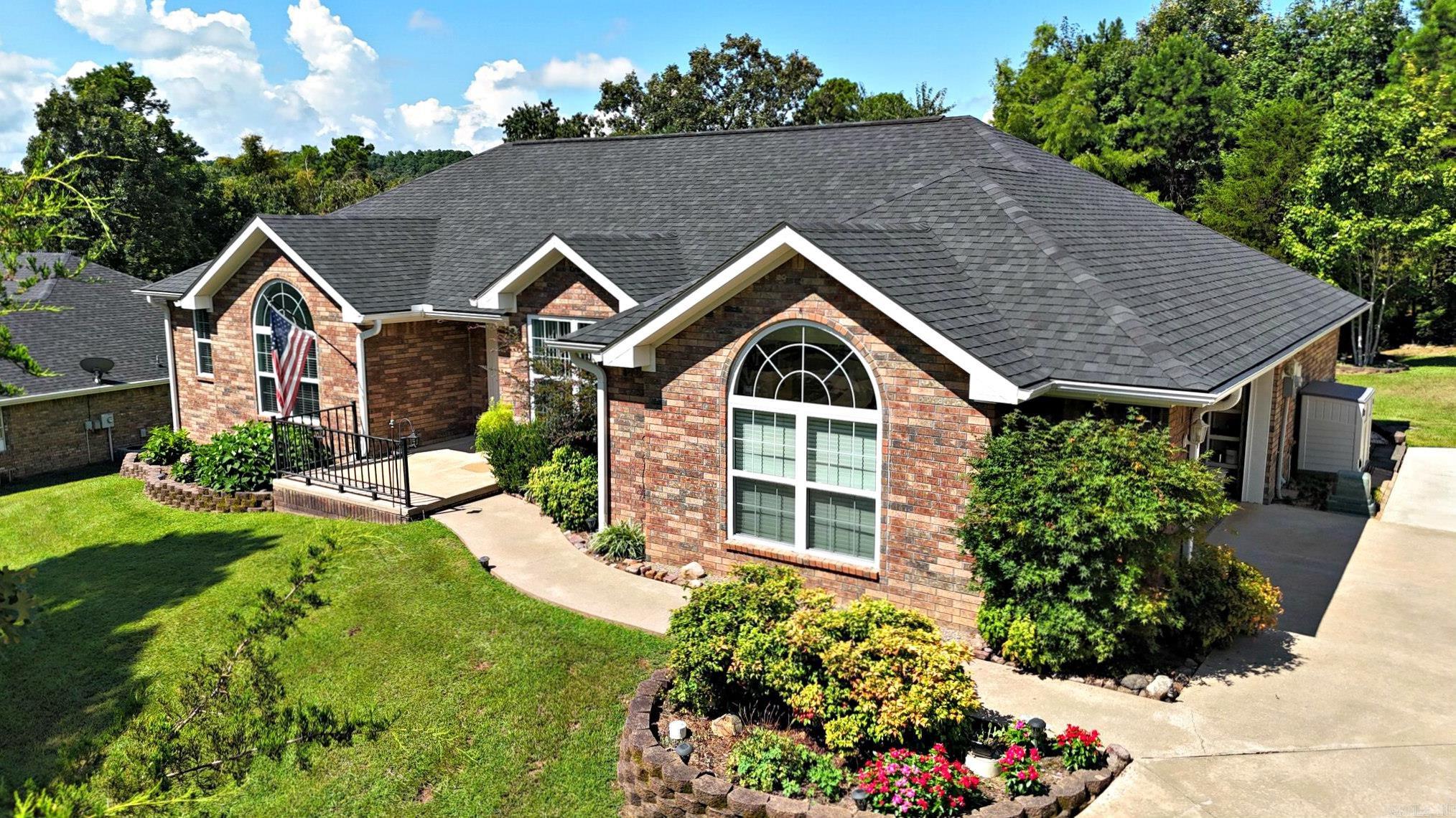 TIMBER RIDGE EAST - Residential