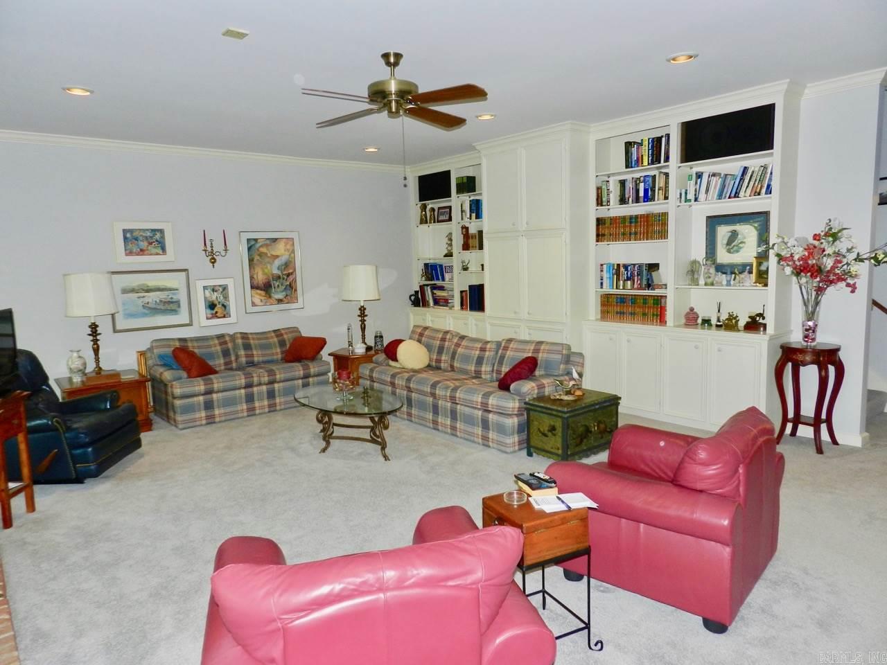 ST CHARLES ADDN - Residential
