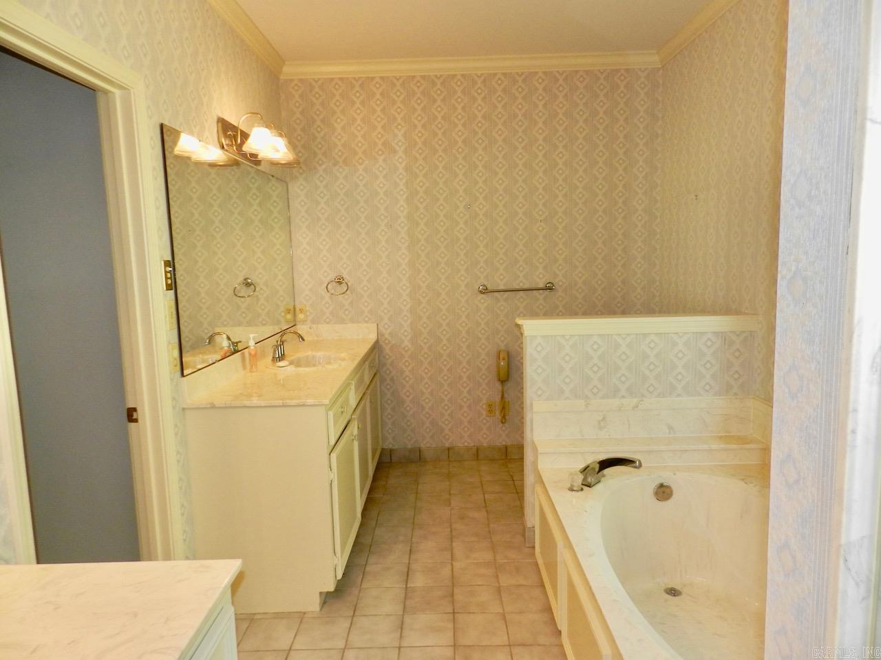 ST CHARLES ADDN - Residential